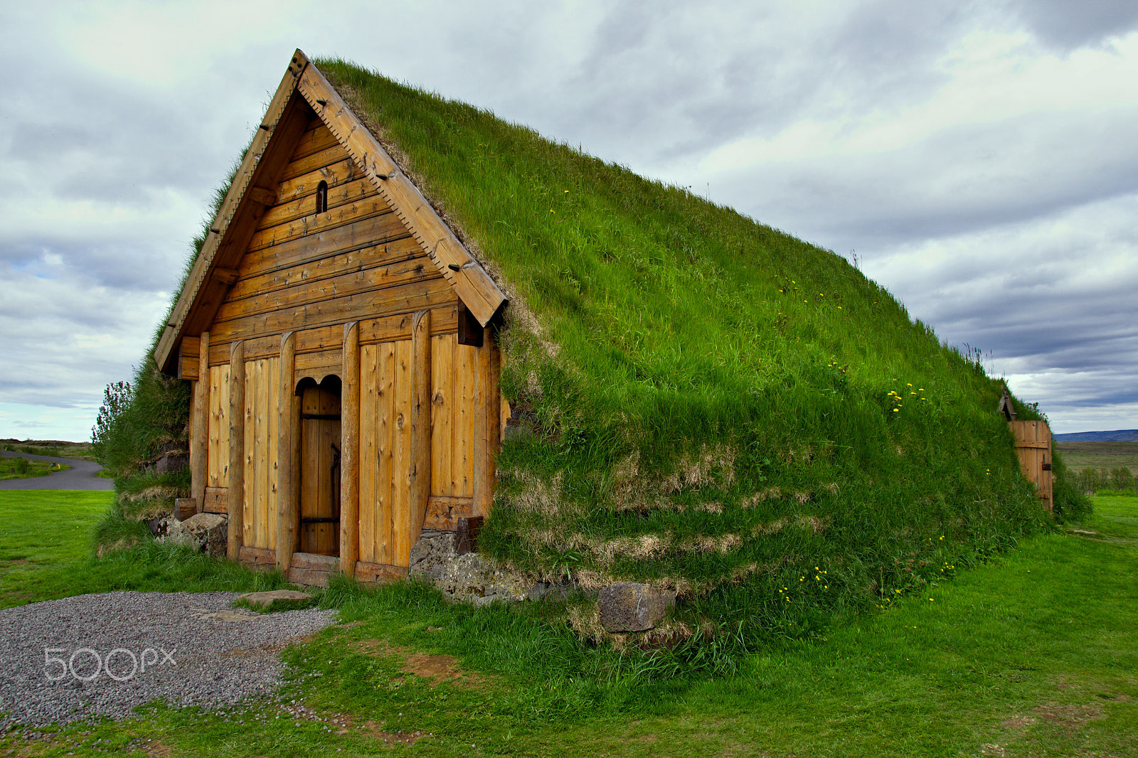 18.00 - 105.00 mm f/3.5 - 5.6 sample photo. Iceland architecture(2) photography