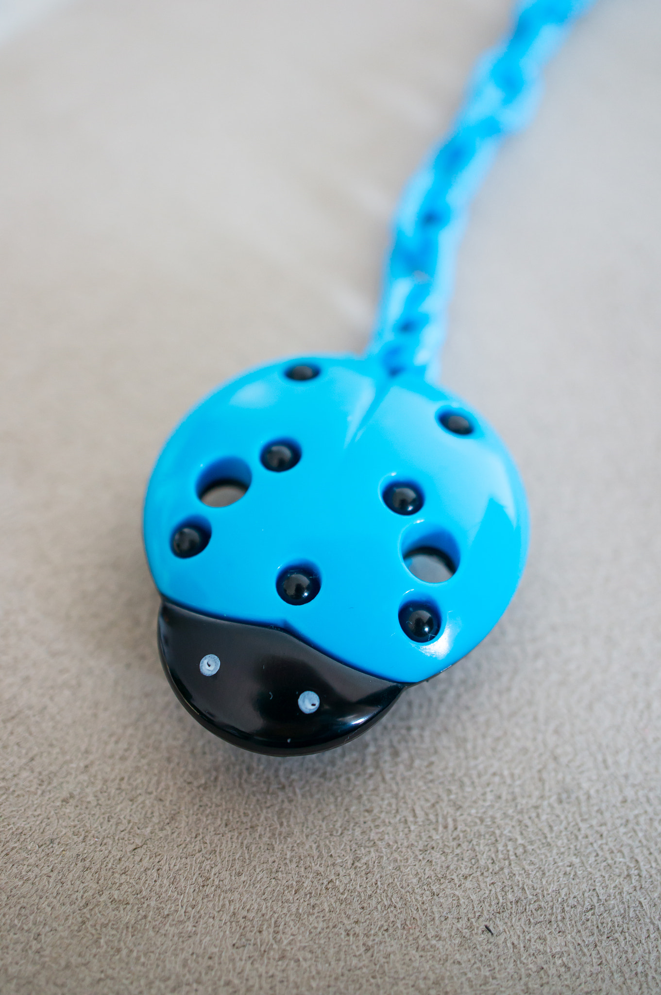 Sony Alpha NEX-5N + Sony E 30mm F3.5 Macro sample photo. Baby pacifier hanger photography
