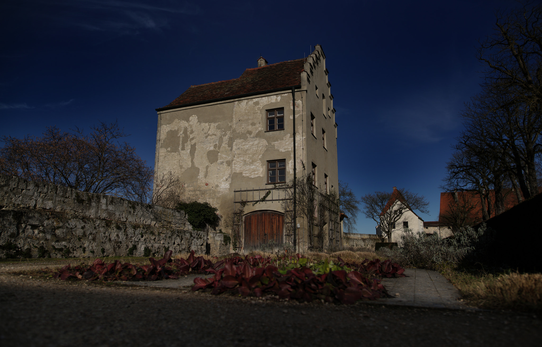 24mm F1.4 sample photo. Burghausen photography