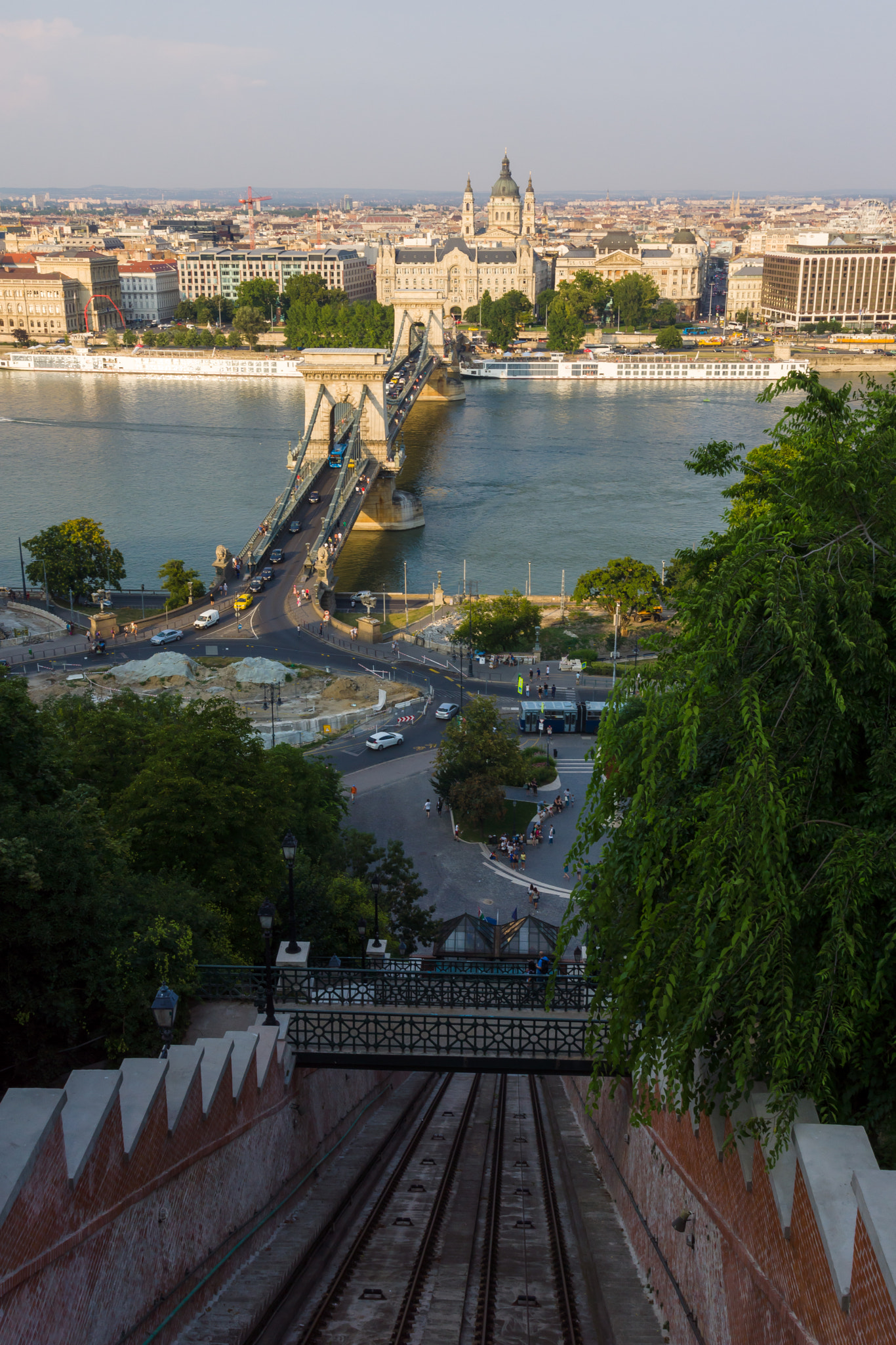 Sony SLT-A65 (SLT-A65V) sample photo. Furnicular and chain bridge photography