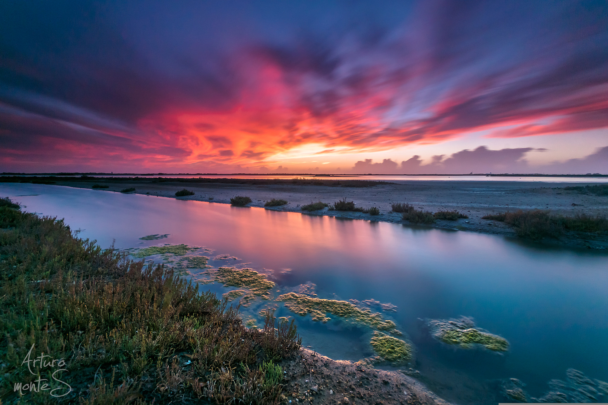 Sigma AF 10-20mm F4-5.6 EX DC sample photo. Sunset on fire photography
