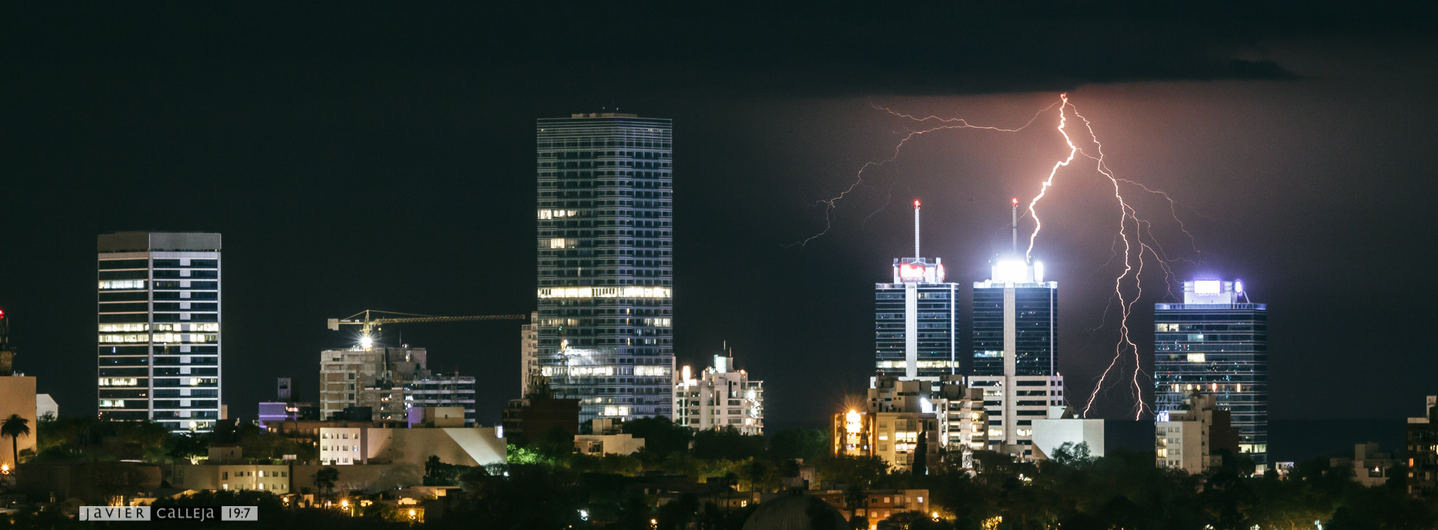 Sigma 70-200mm F2.8 EX DG OS HSM sample photo. Tormenta en el wtc photography