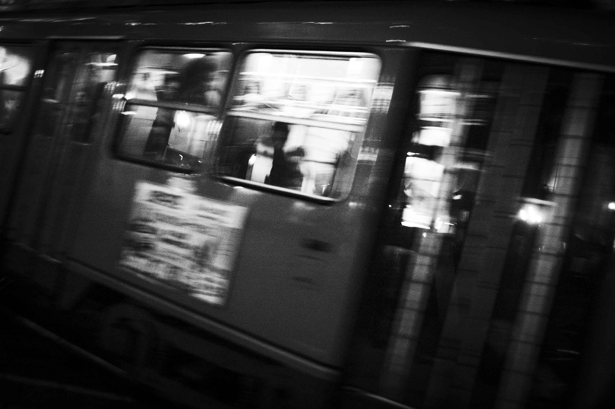 Nikon D50 sample photo. Tram 18 - torino photography