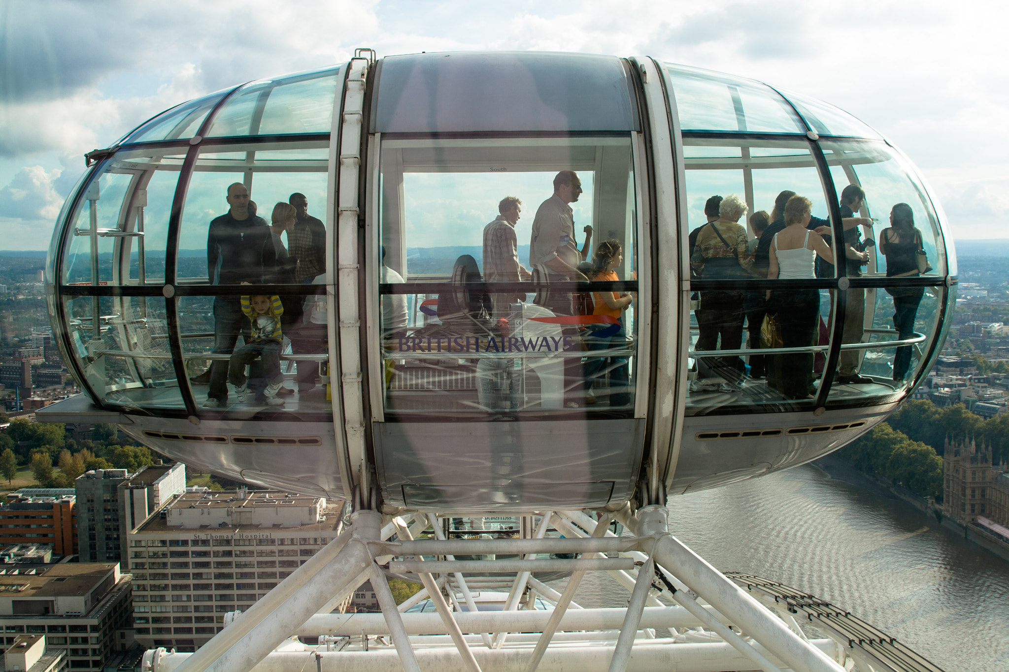 Canon EF 28-135mm F3.5-5.6 IS USM sample photo. Joshua's 1st flight on the london eye photography