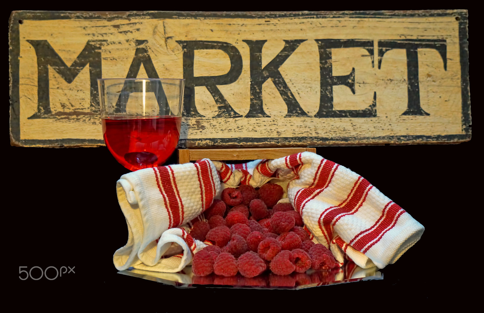 Sony Alpha a3000 sample photo. Raspberries at the market photography