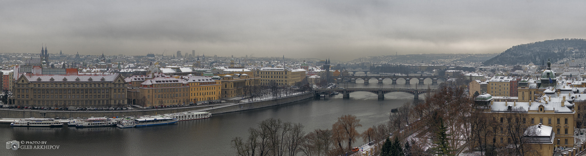 ZEISS Distagon T* 28mm F2 sample photo. View of prague (small) photography