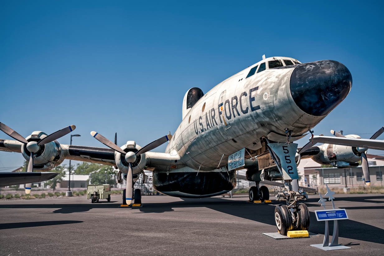 Canon EOS 350D (EOS Digital Rebel XT / EOS Kiss Digital N) sample photo. Lockheed c-121 constellation photography