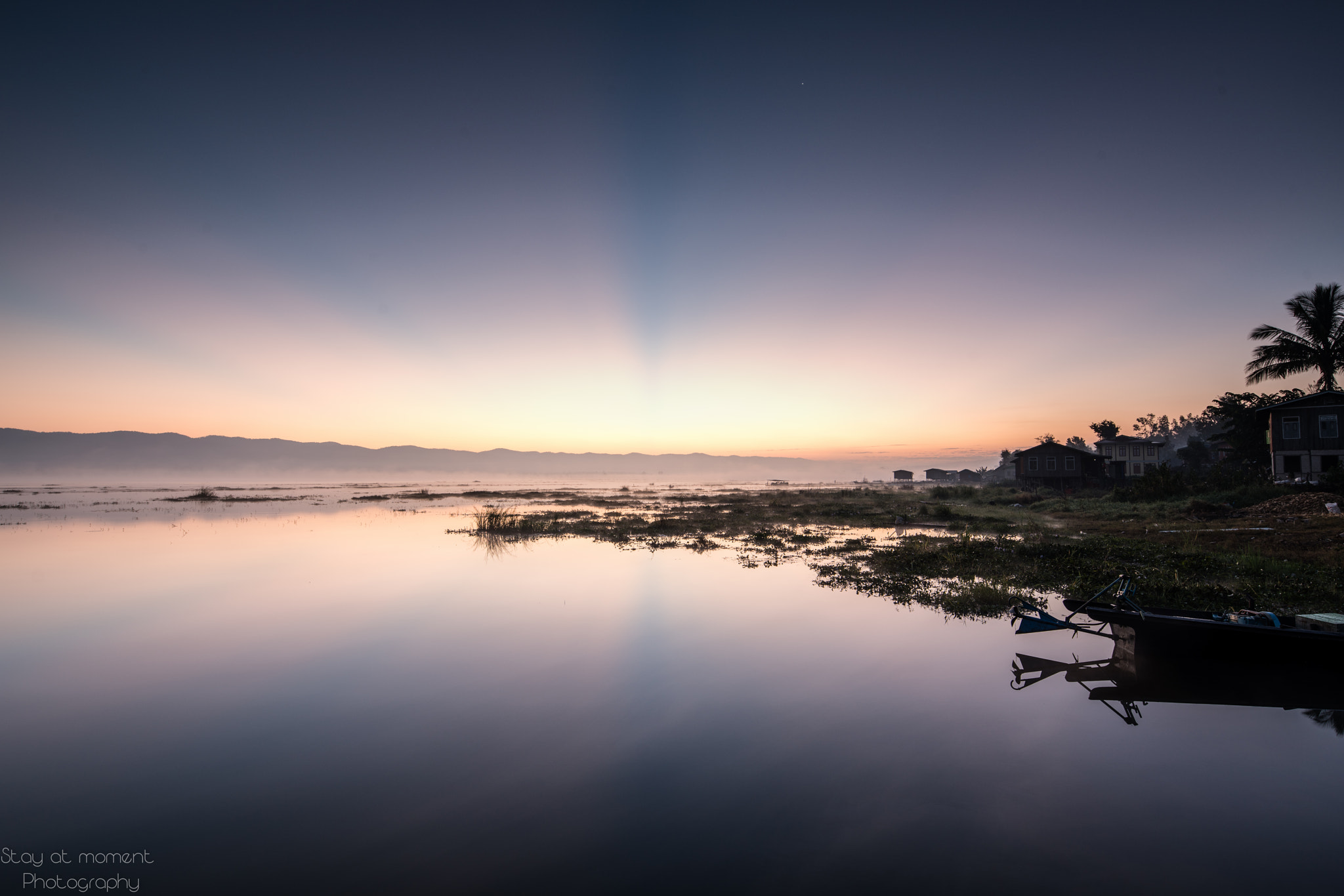 Sony a7R II + Canon TS-E 17mm F4L Tilt-Shift sample photo. Inle lake sunrise photography