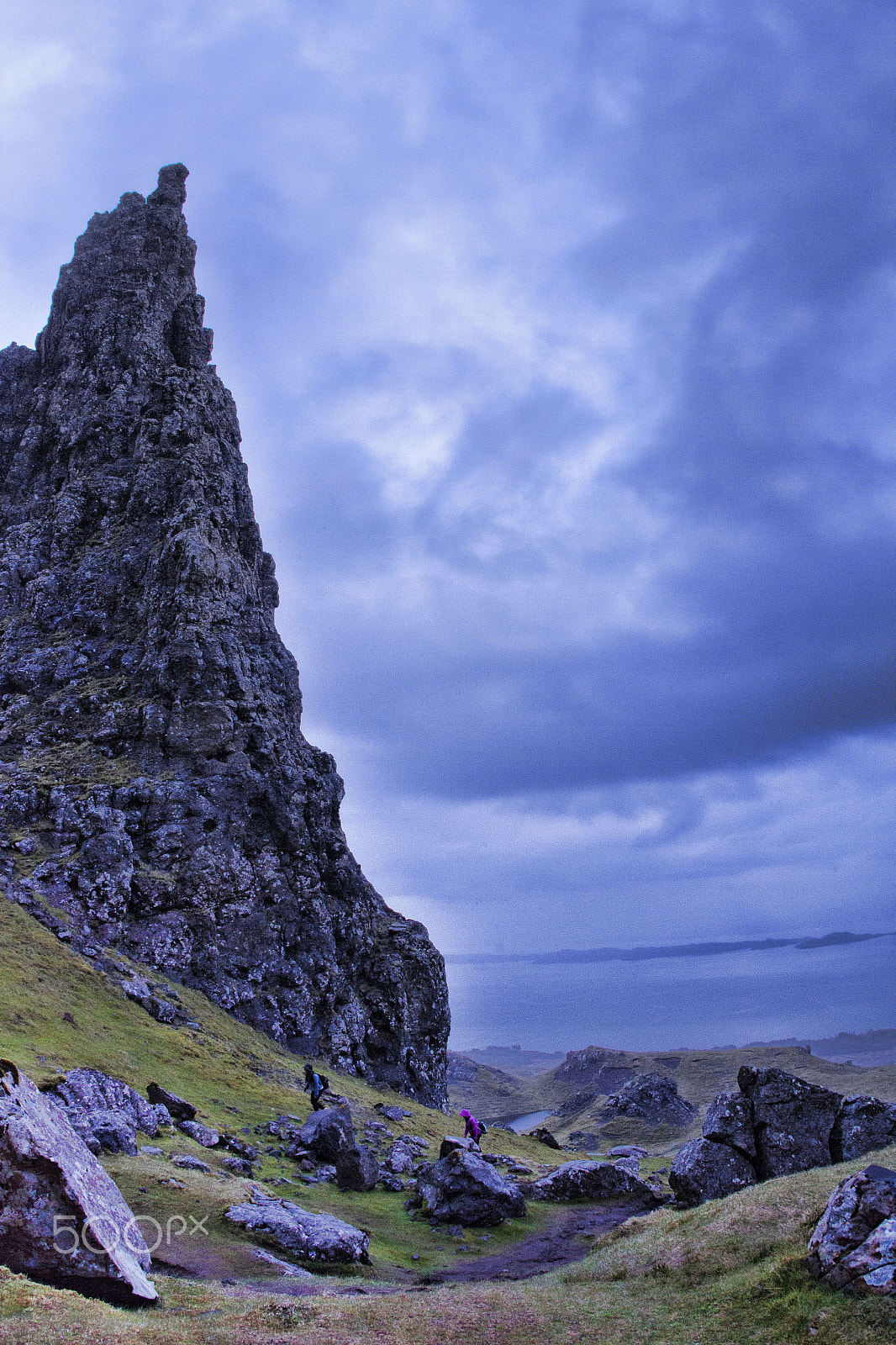 Canon EOS 500D (EOS Rebel T1i / EOS Kiss X3) + Canon EF 15mm F2.8 Fisheye sample photo. Old man of storr photography