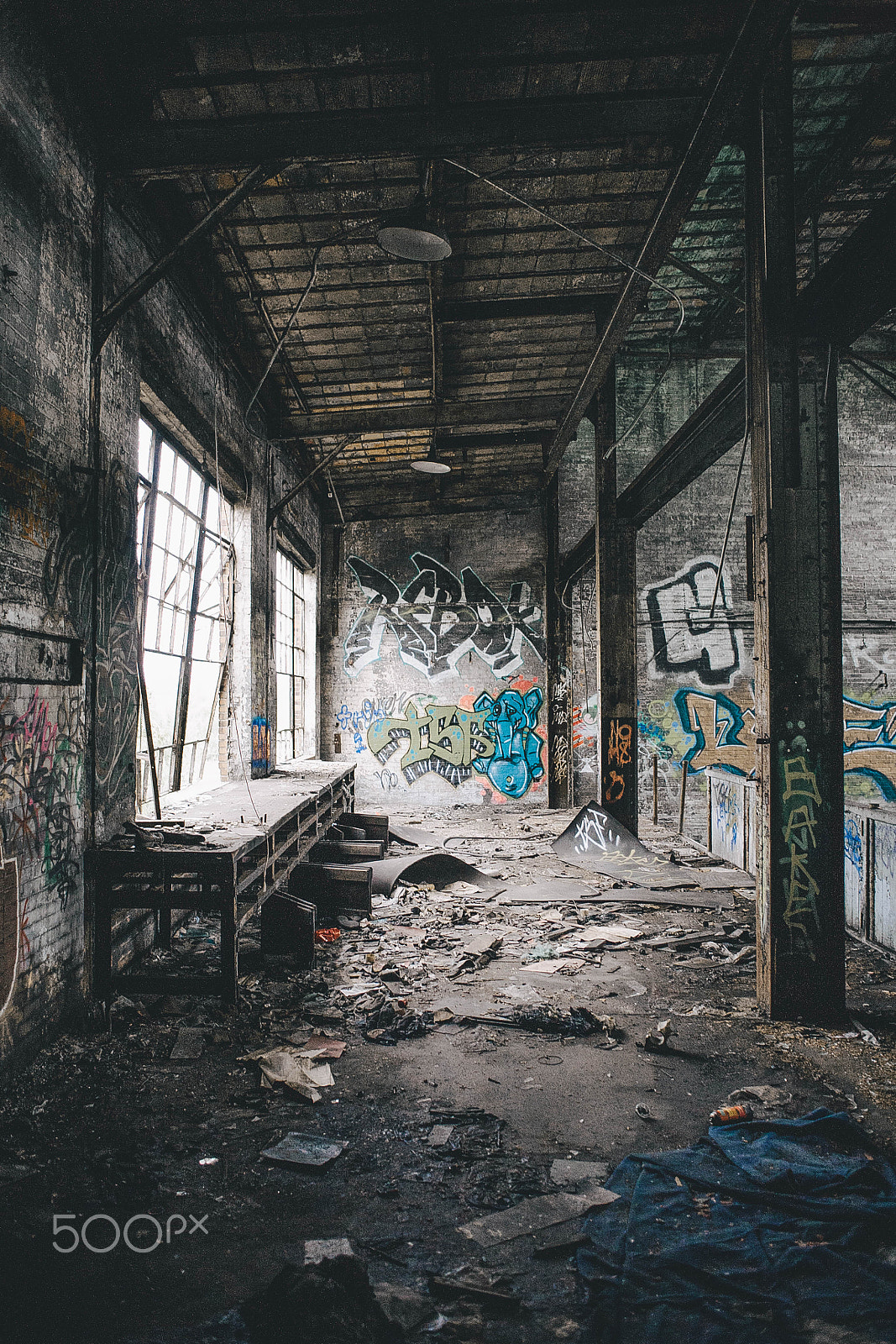 Canon EOS 5D + Canon EF 28mm F2.8 sample photo. Milwaukee abandonment photography