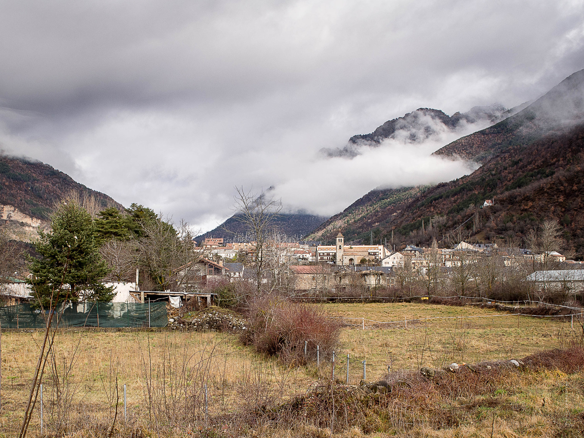 Olympus PEN E-PM2 sample photo. Under the clouds photography