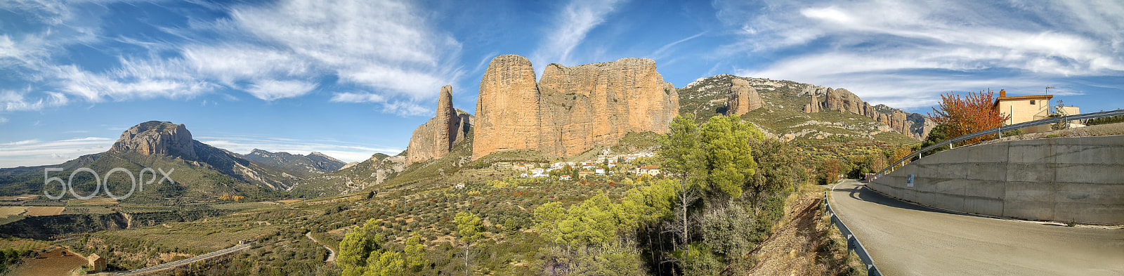 Sigma 18-50mm F2.8 EX DC sample photo. Riglos photography