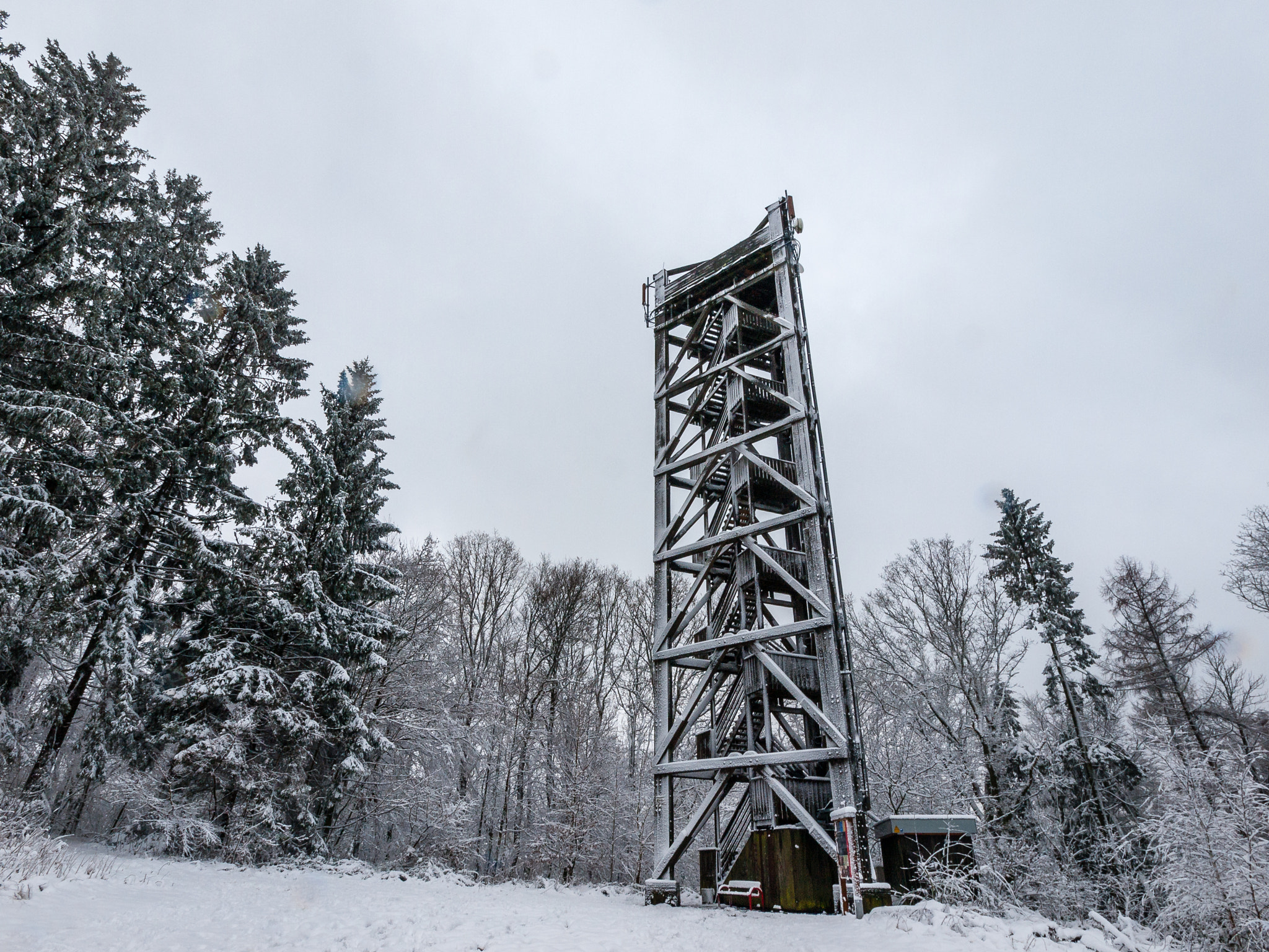 Olympus E-520 (EVOLT E-520) sample photo. Bergneustadt, knollenturm photography