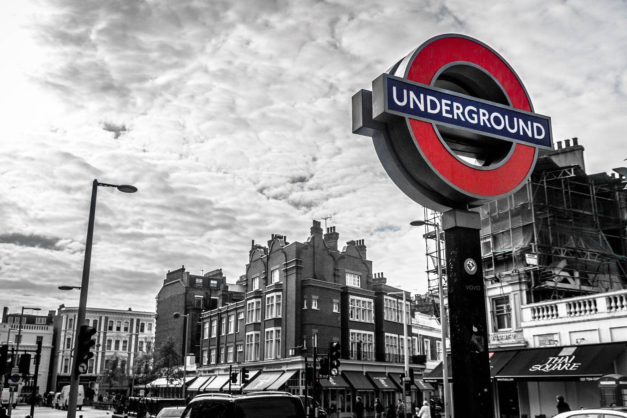 Sigma 17-70mm F2.8-4 DC Macro OS HSM sample photo. Underground london photography