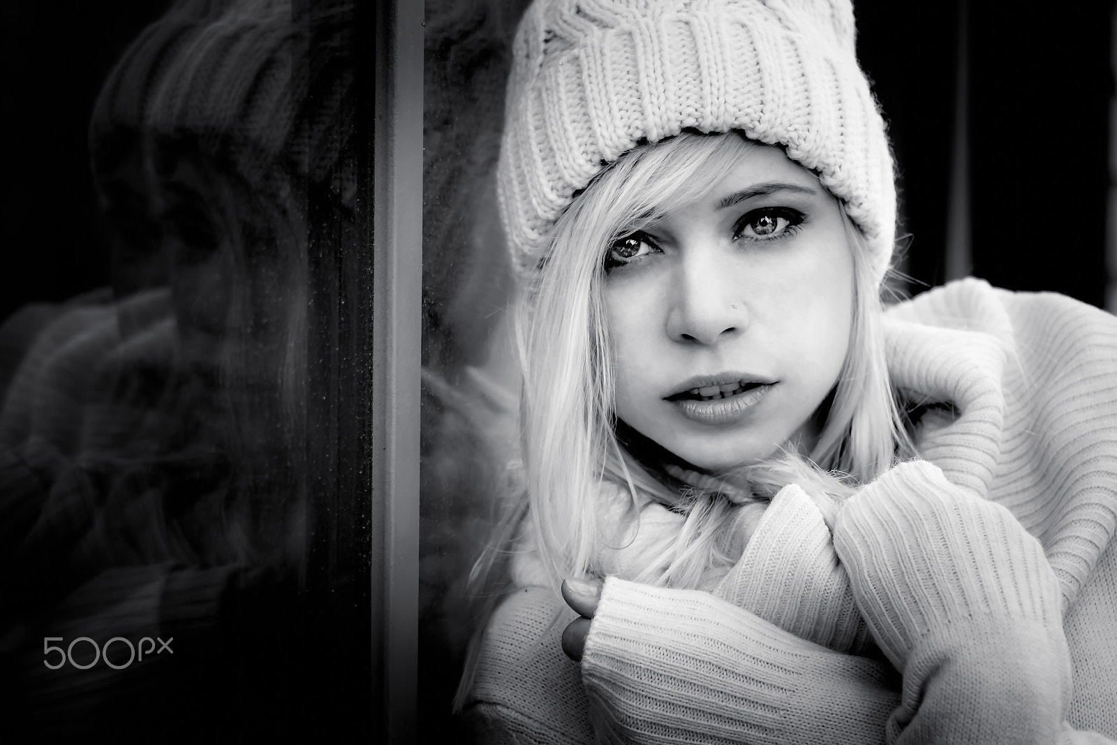 Canon EOS 100D (EOS Rebel SL1 / EOS Kiss X7) + Canon EF 50mm F1.4 USM sample photo. From switzerland with love // liza li photography