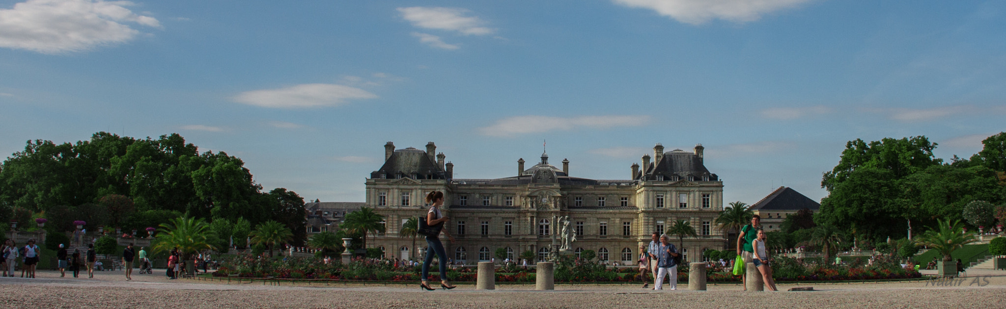 Canon EOS 450D (EOS Rebel XSi / EOS Kiss X2) sample photo. Jardin de luxembourg photography