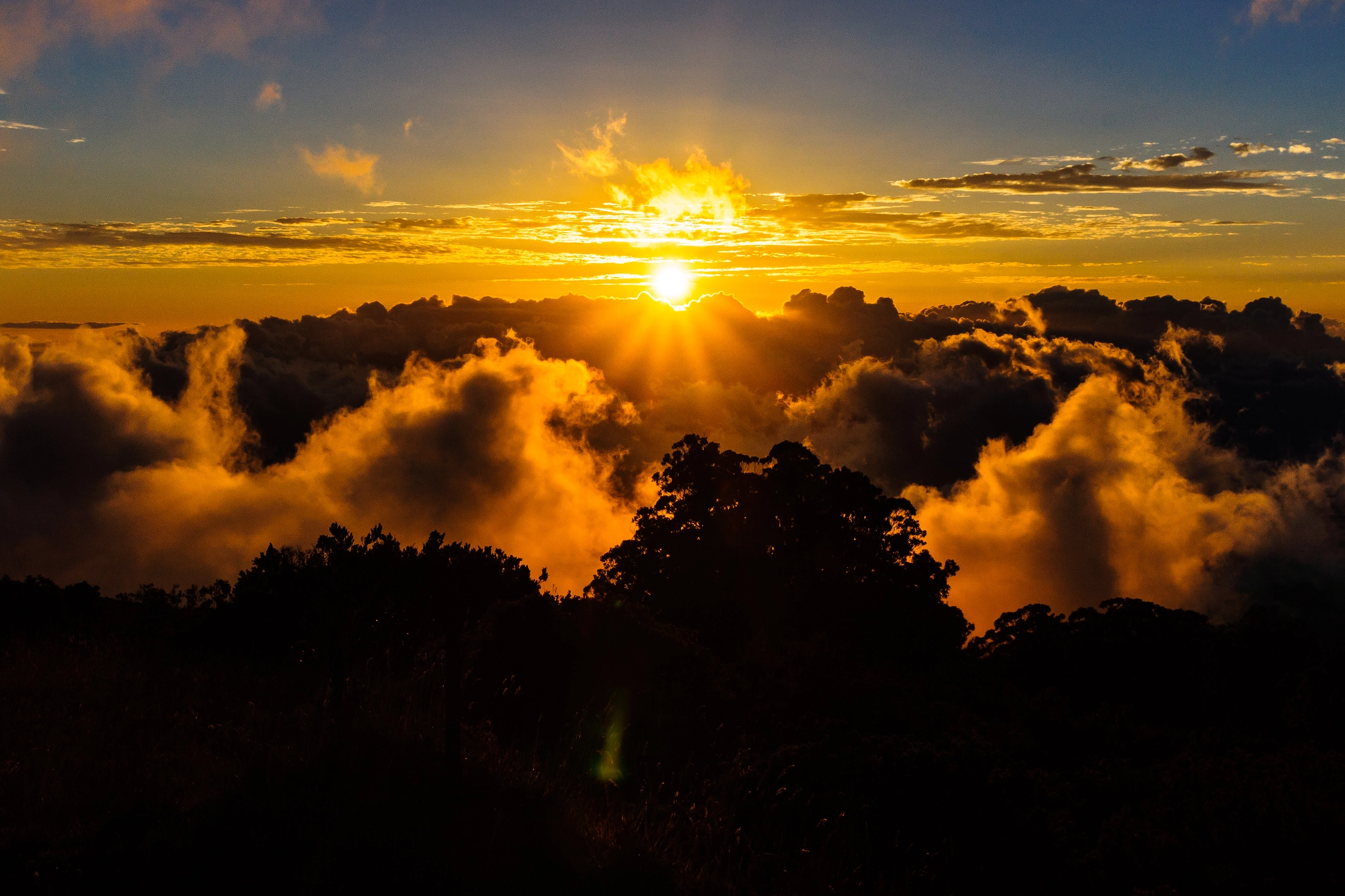 Sony SLT-A65 (SLT-A65V) + Tamron SP 24-70mm F2.8 Di VC USD sample photo. Haleakala sunset photography