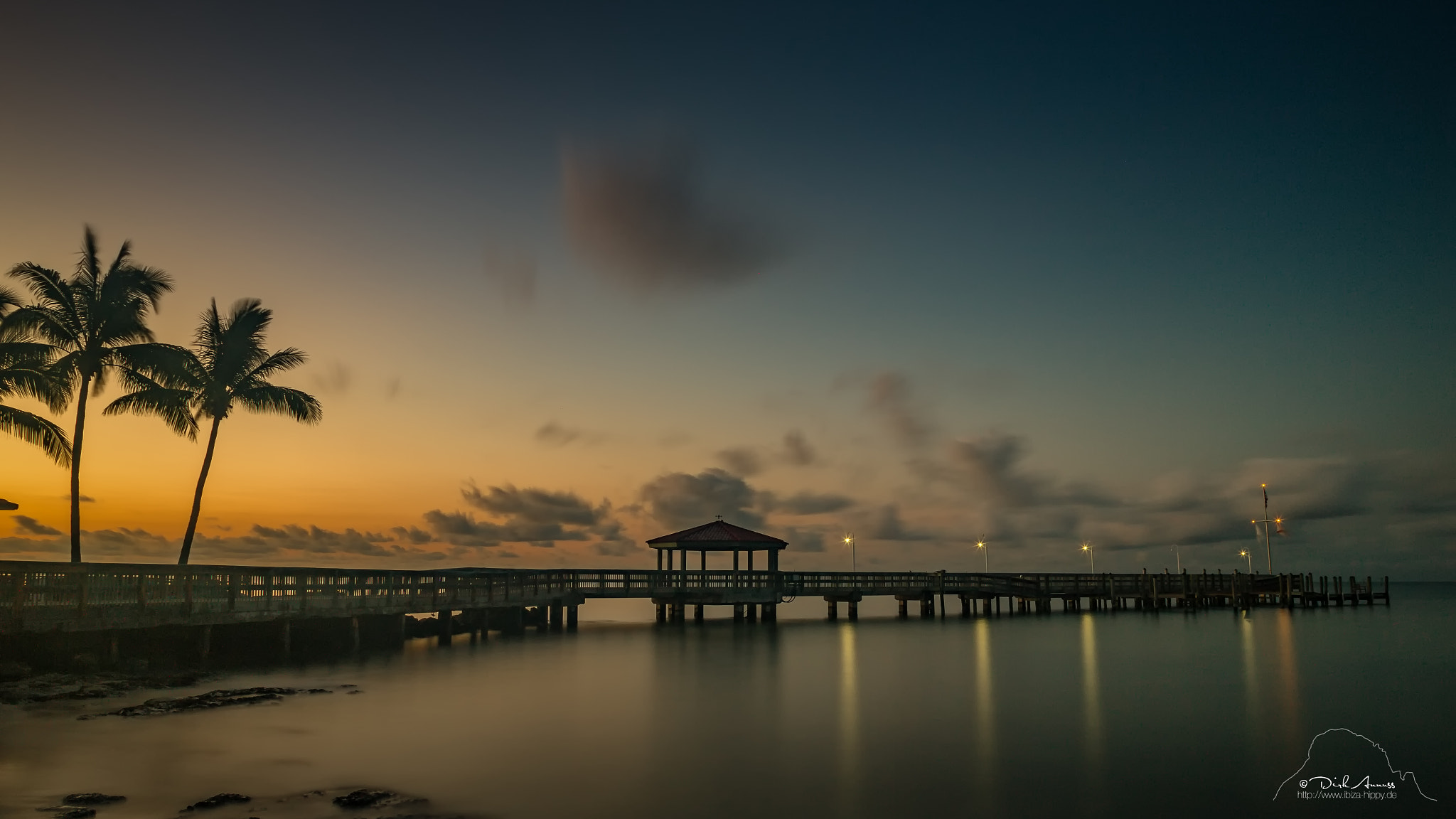 Canon EOS 6D + Canon TS-E 24mm f/3.5L sample photo. Pier of bare foot billy's watersports - casa marina resort photography