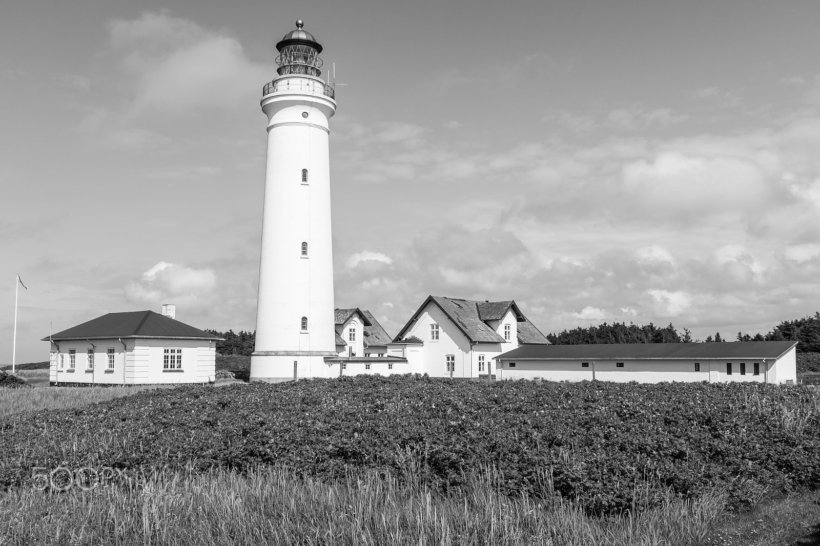 Sigma 18-250mm F3.5-6.3 DC OS HSM sample photo. A white lighthouse photography