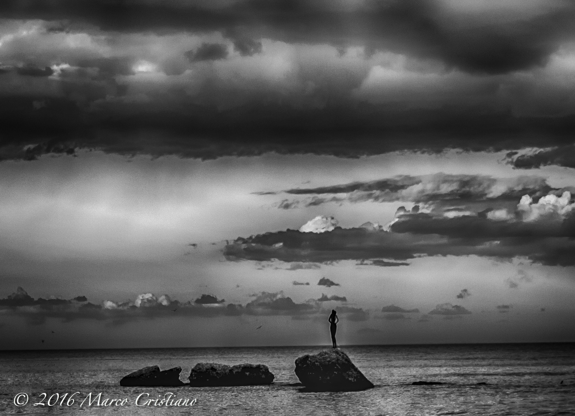 Nikon D3200 + AF Nikkor 50mm f/1.8 sample photo. La sirena... photography
