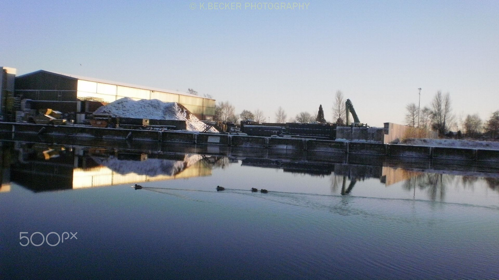 Olympus FE26,X21 sample photo. Kanal in wilhelmshaven photography