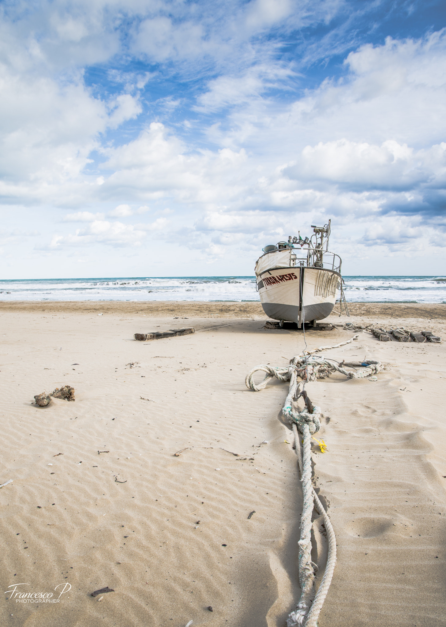 Sigma 17-70mm F2.8-4 DC Macro OS HSM | C sample photo. Boat#2 photography