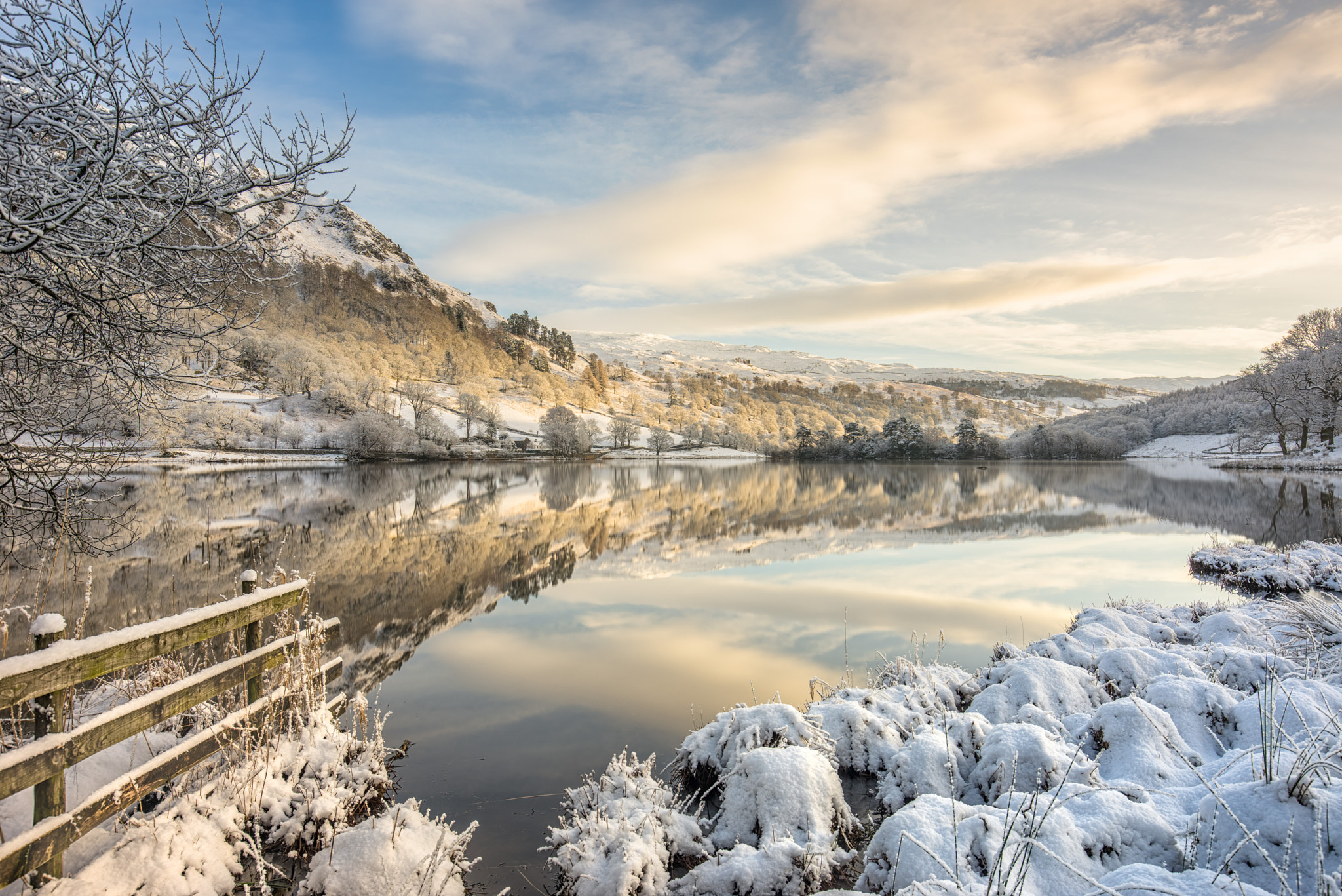Sony a7R + Minolta AF 28-85mm F3.5-4.5 New sample photo. Rydal winter morning photography