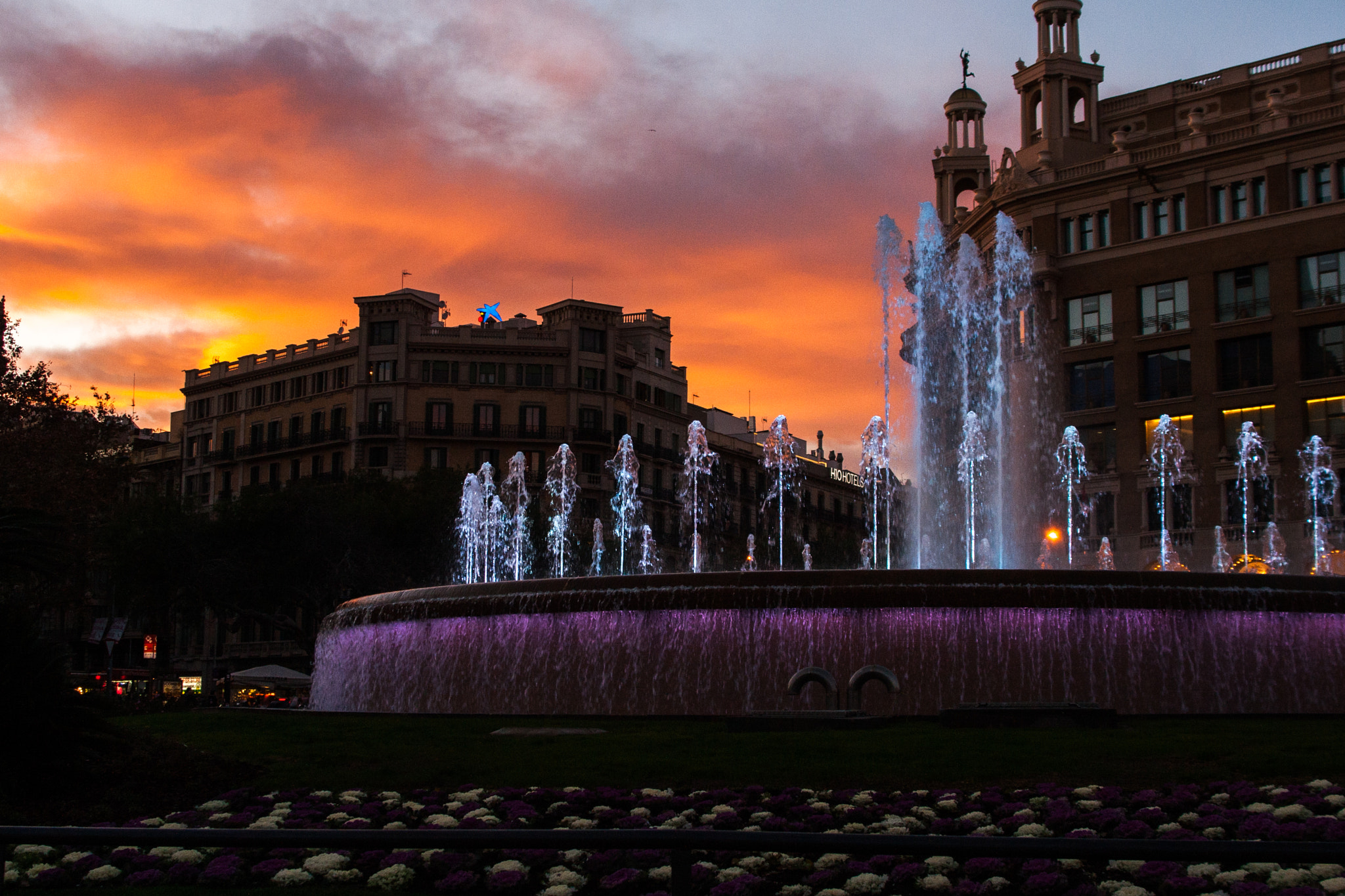 Tamron AF 28-200mm F3.8-5.6 XR Di Aspherical (IF) Macro sample photo. Barcelona travel photography