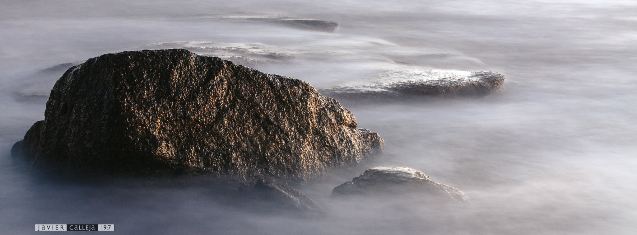 Canon EOS 50D + Sigma 18-50mm f/2.8 Macro sample photo. Roca al atardecer photography