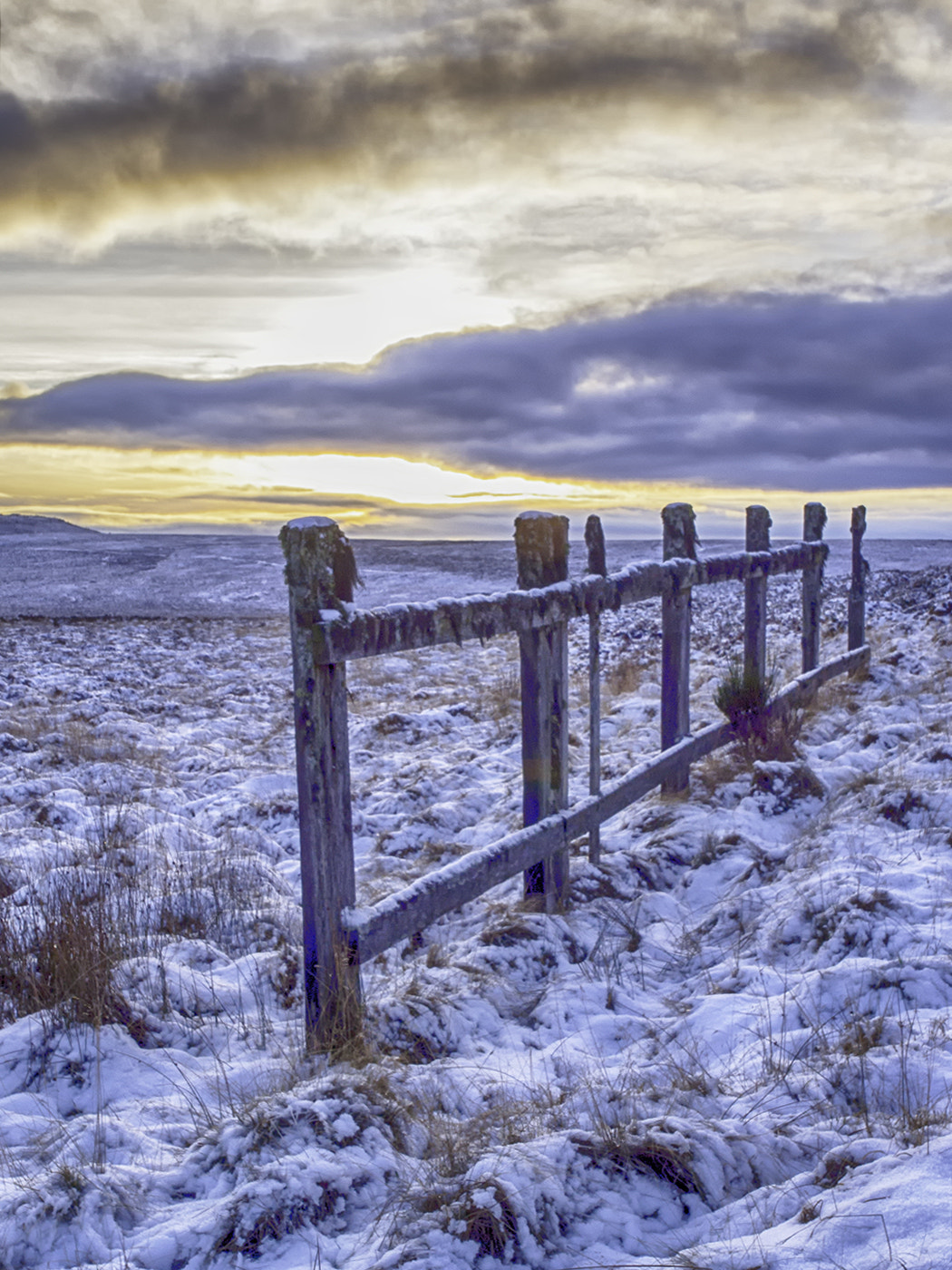 Olympus E-30 sample photo. Old railway snow fence photography