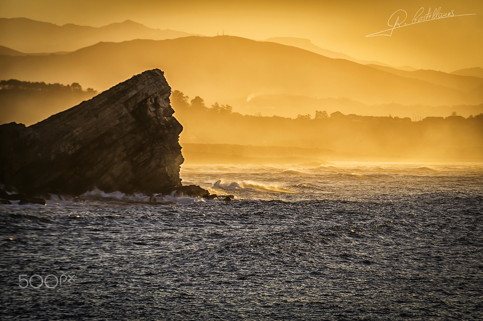 Sony SLT-A58 + 70-200mm F2.8 sample photo. Silueta en liencres (cantabria). photography