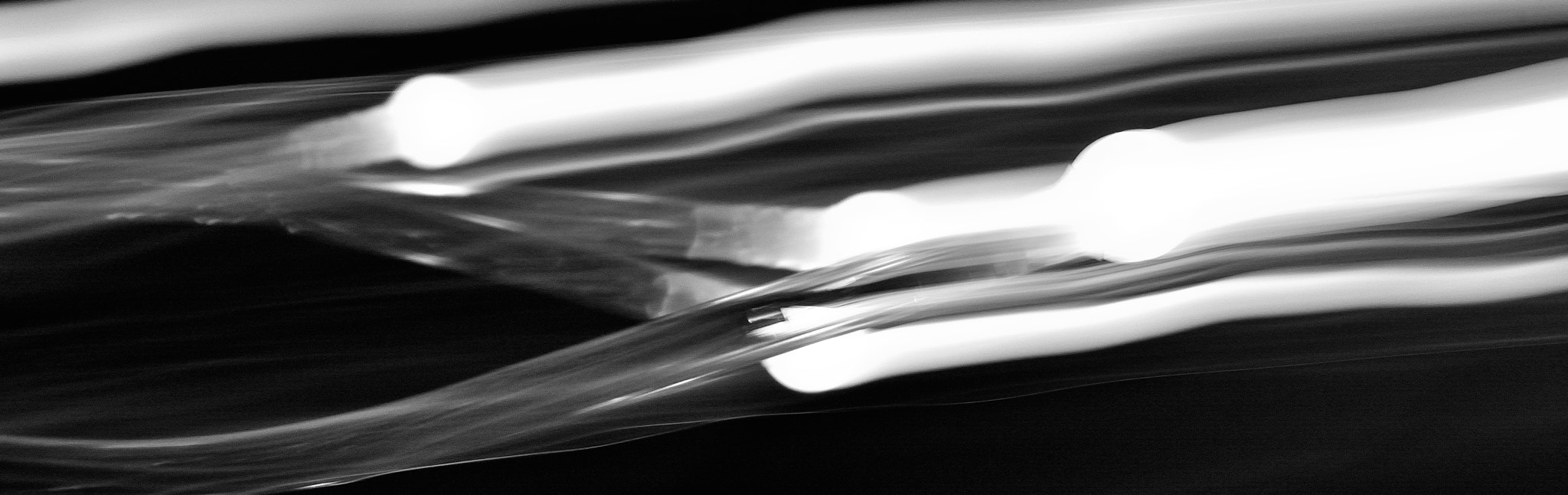 Nikon D5200 + Nikon AF Nikkor 50mm F1.4D sample photo. Speed of light photography
