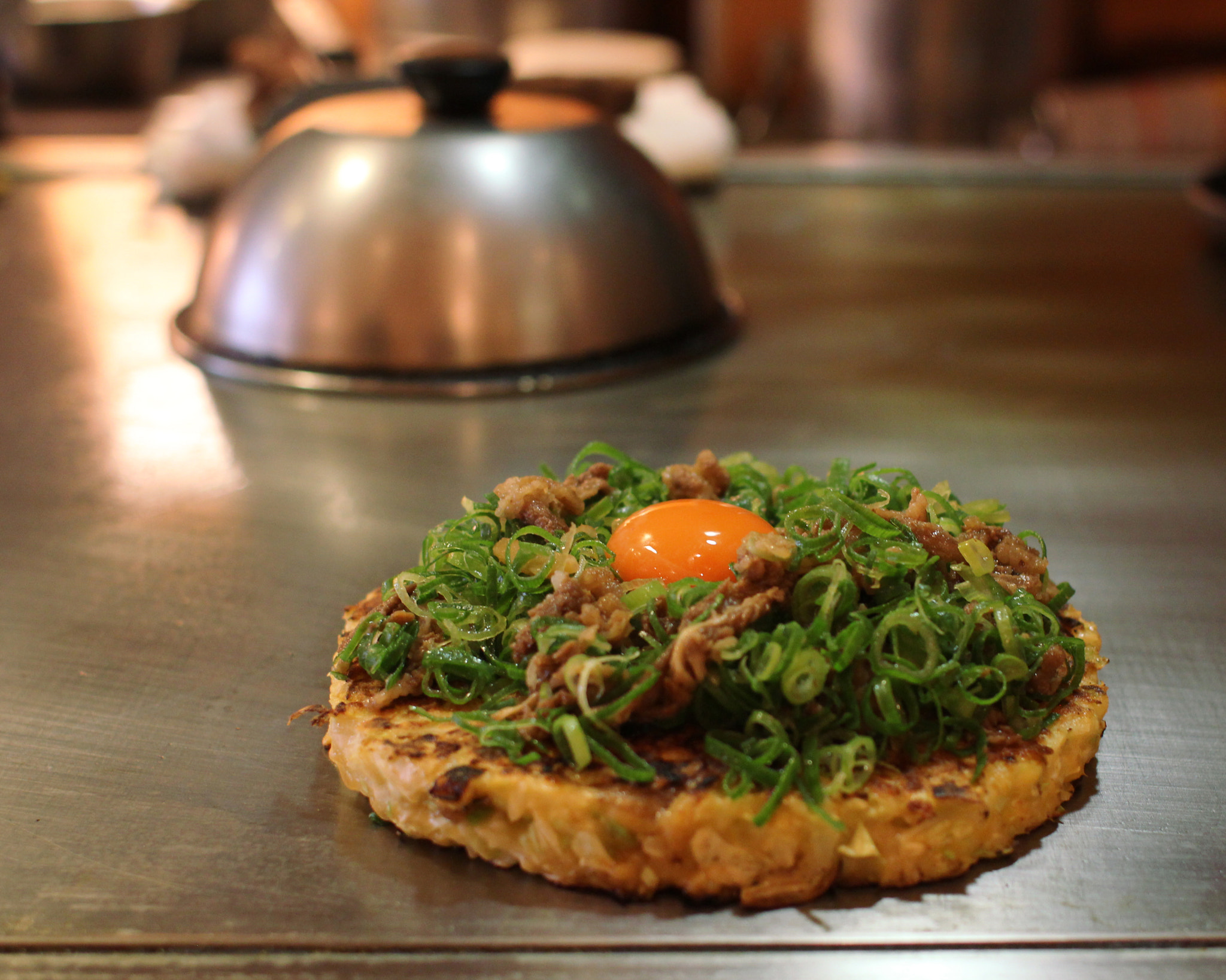 Canon EF 28mm F1.8 USM sample photo. Okonomiyaki photography