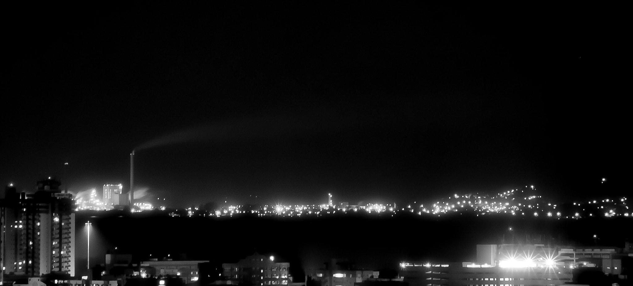 Sigma 18-250mm F3.5-6.3 DC OS HSM sample photo. Night scene photography