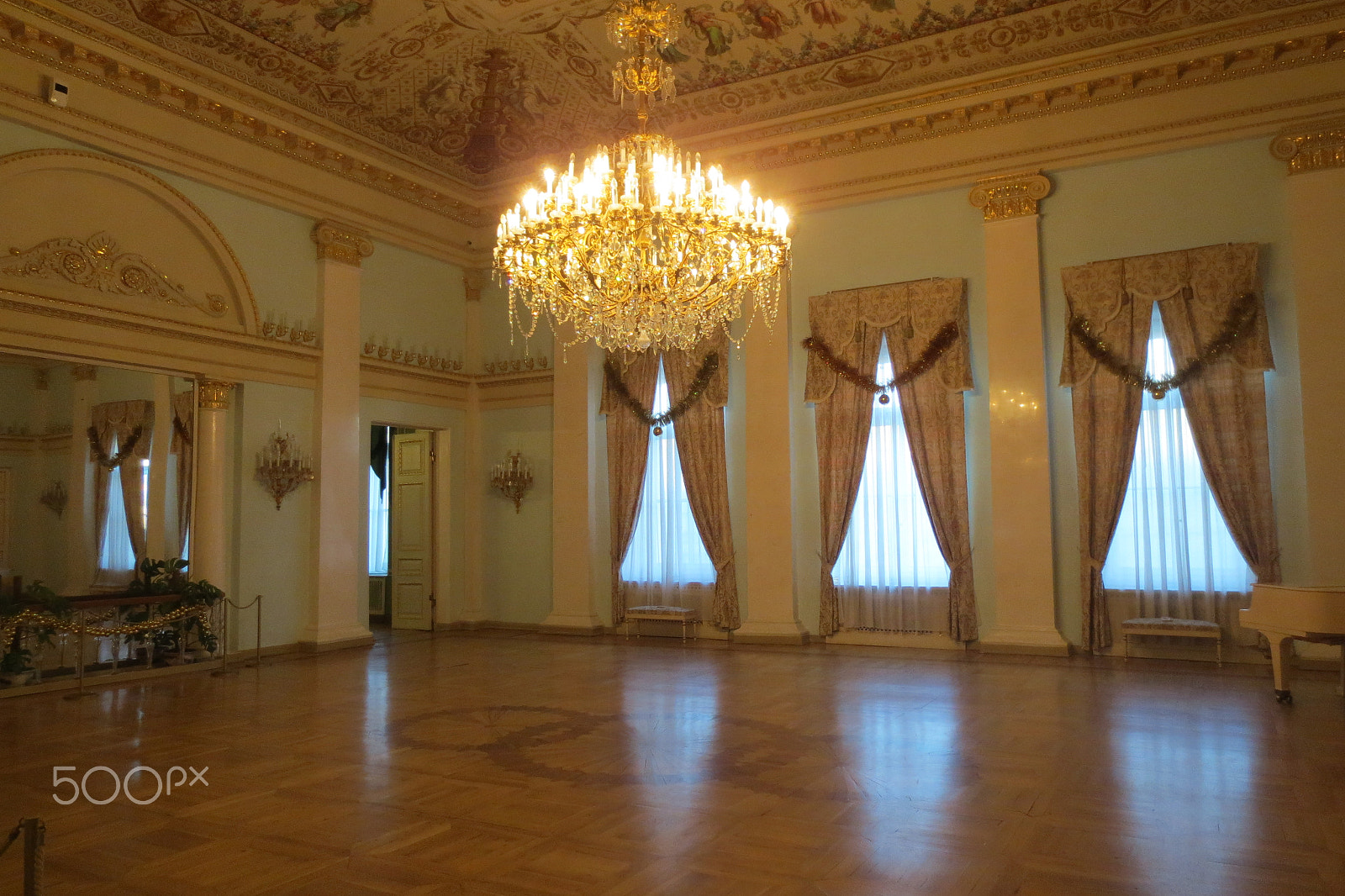 Canon PowerShot ELPH 110HS (PowerShot IXUS 125 HS) sample photo. Dance hall of the yusupov palace photography