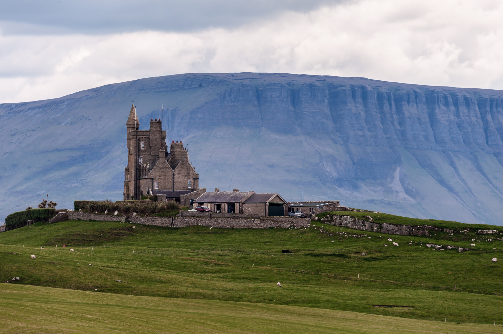 Sigma 120-400mm F4.5-5.6 DG OS HSM sample photo. Cllassiebawn castle sligo photography