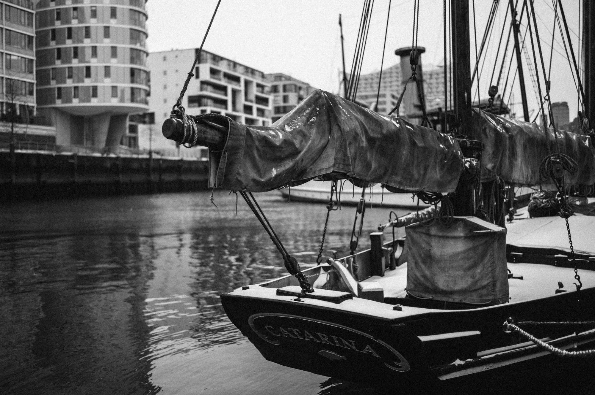 Leica Summilux-M 35mm F1.4 ASPH sample photo. Leica m monochrome photography