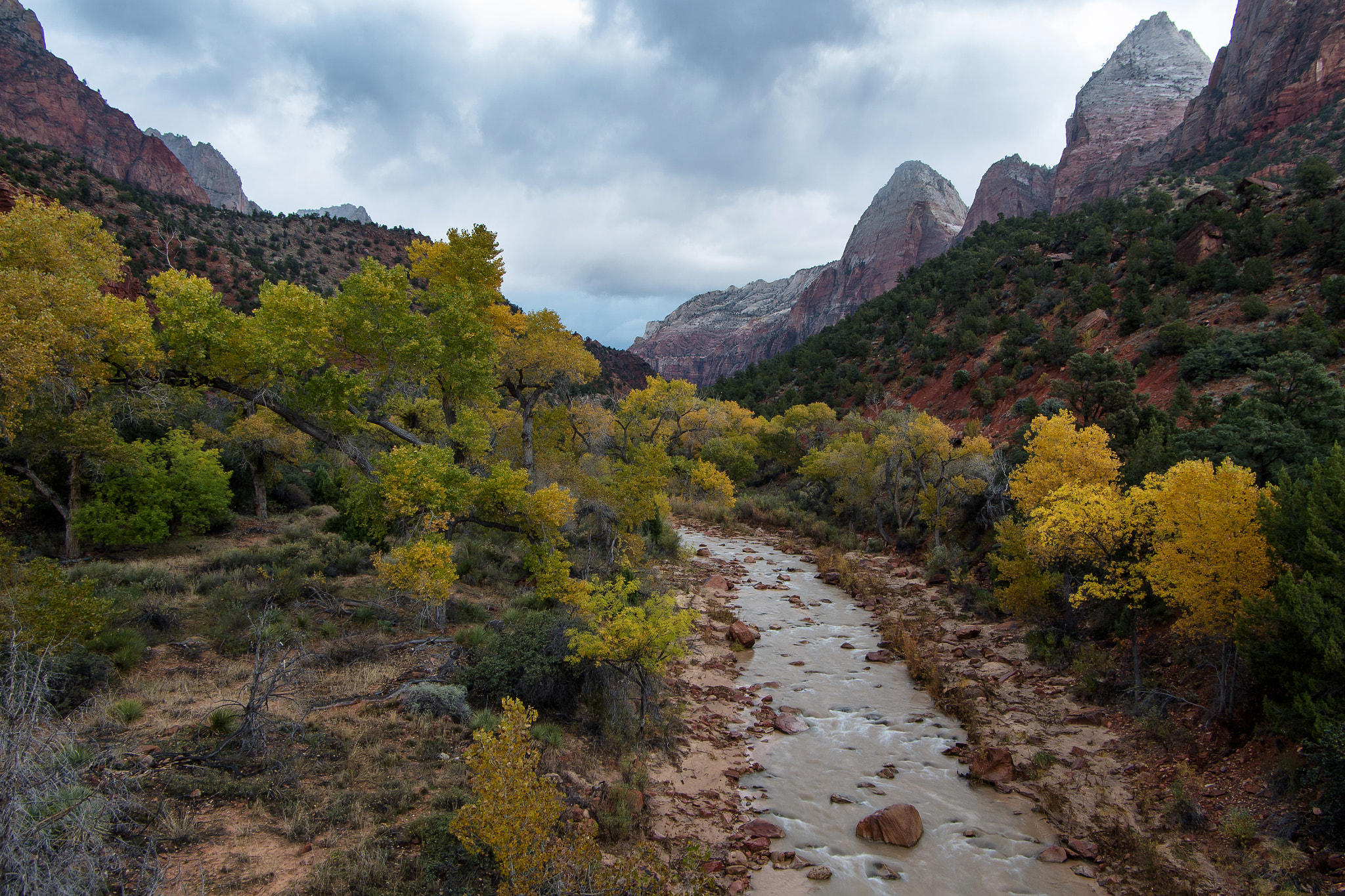 Pentax smc DA 16-45mm F4 ED AL sample photo. The other side of the bridge photography