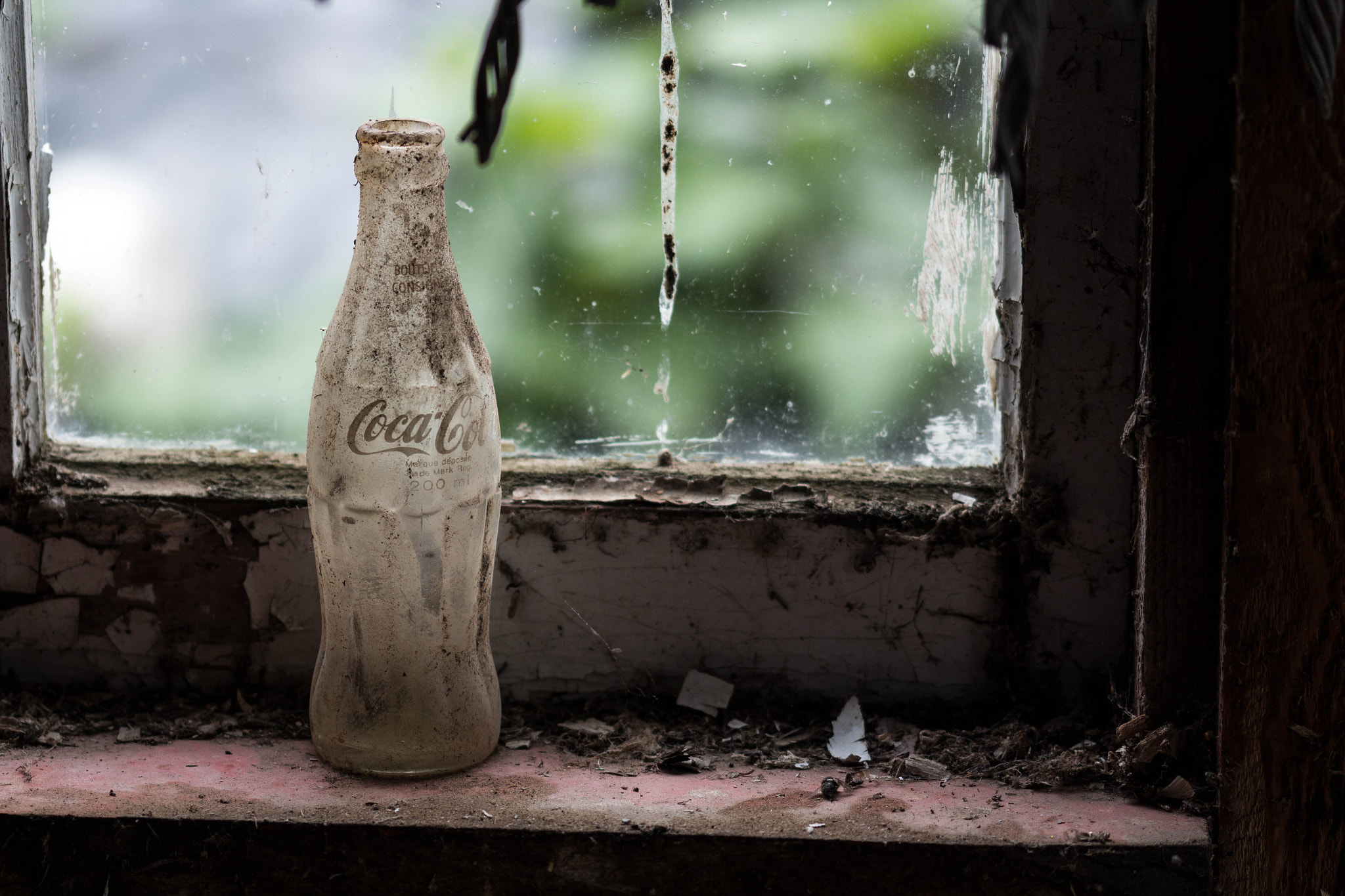 Sigma 105mm F2.8 EX DG OS HSM sample photo. Grime scene photography