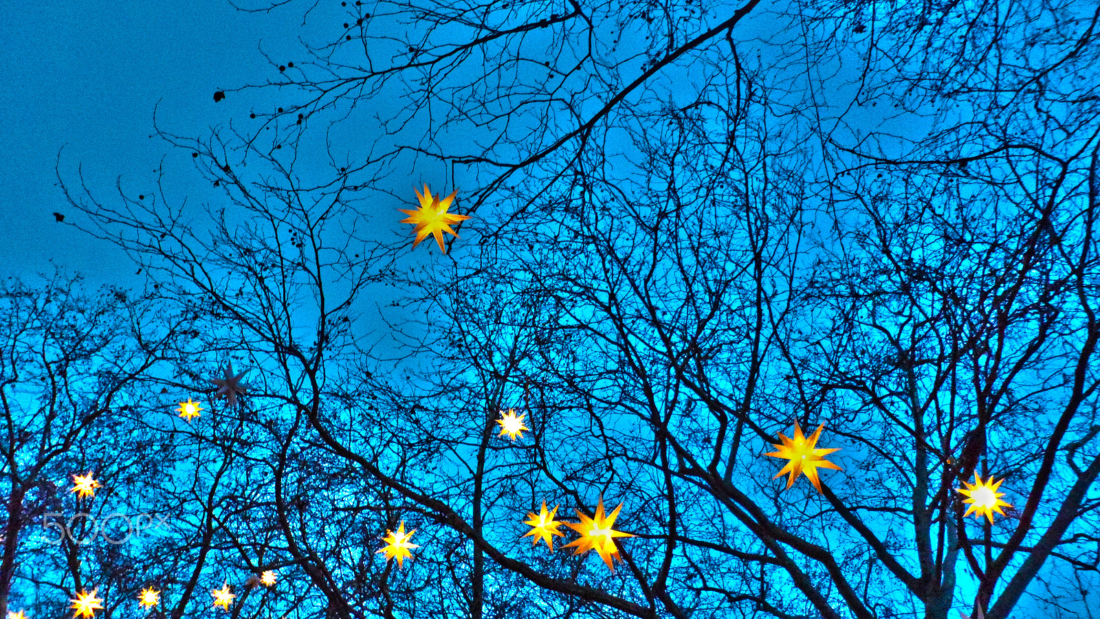 Samsung VLUU SH100, SAMSUNG SH100 sample photo. Stars in cologne christmas market photography