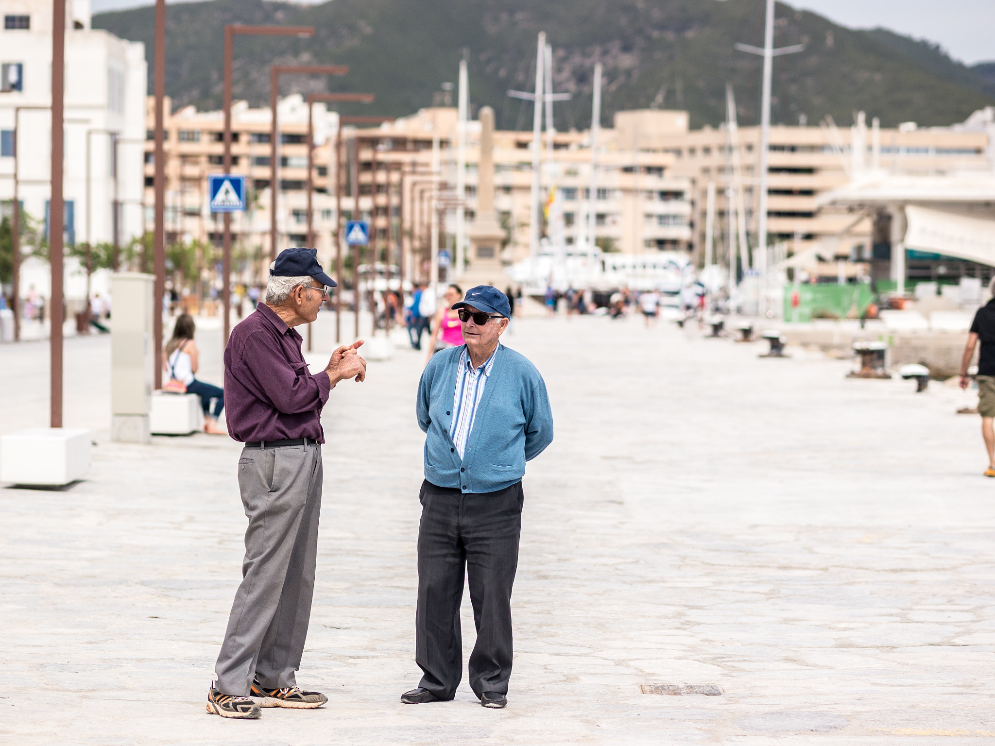 Panasonic Lumix DMC-G5 + Olympus M.Zuiko Digital ED 75mm F1.8 sample photo. Two amigos photography