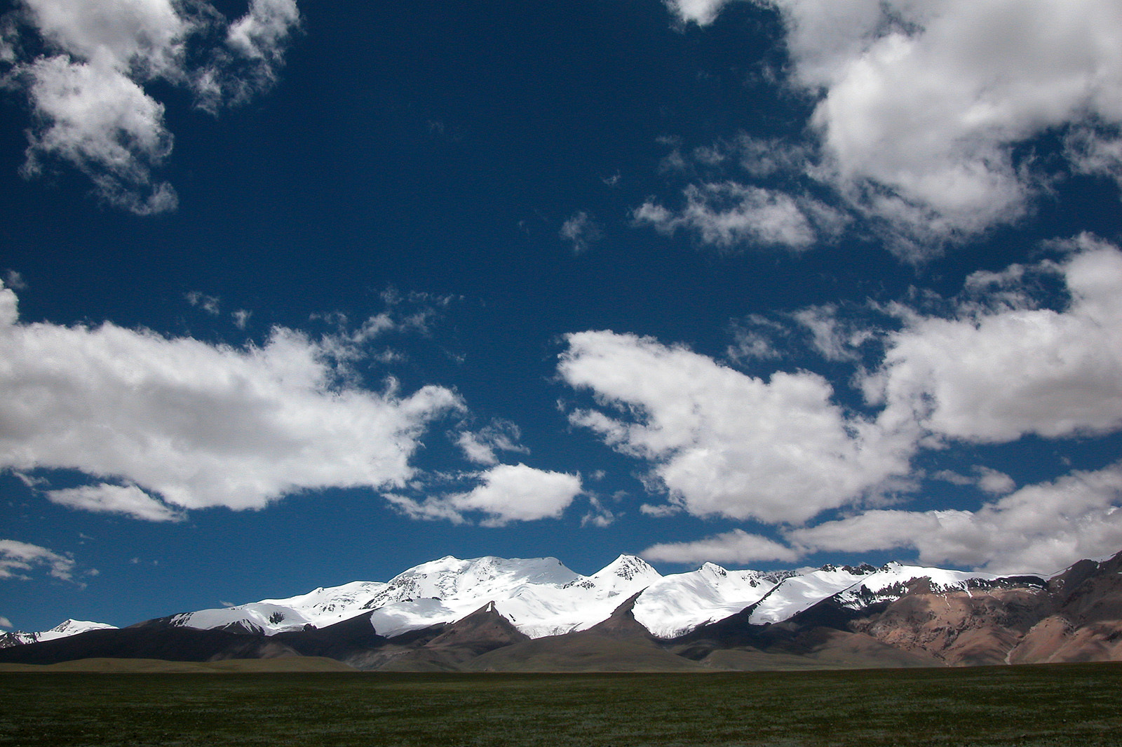 Nikon E5000 sample photo. Tibet gaize labadtuo snow mountain 改则拉巴托雪山 photography