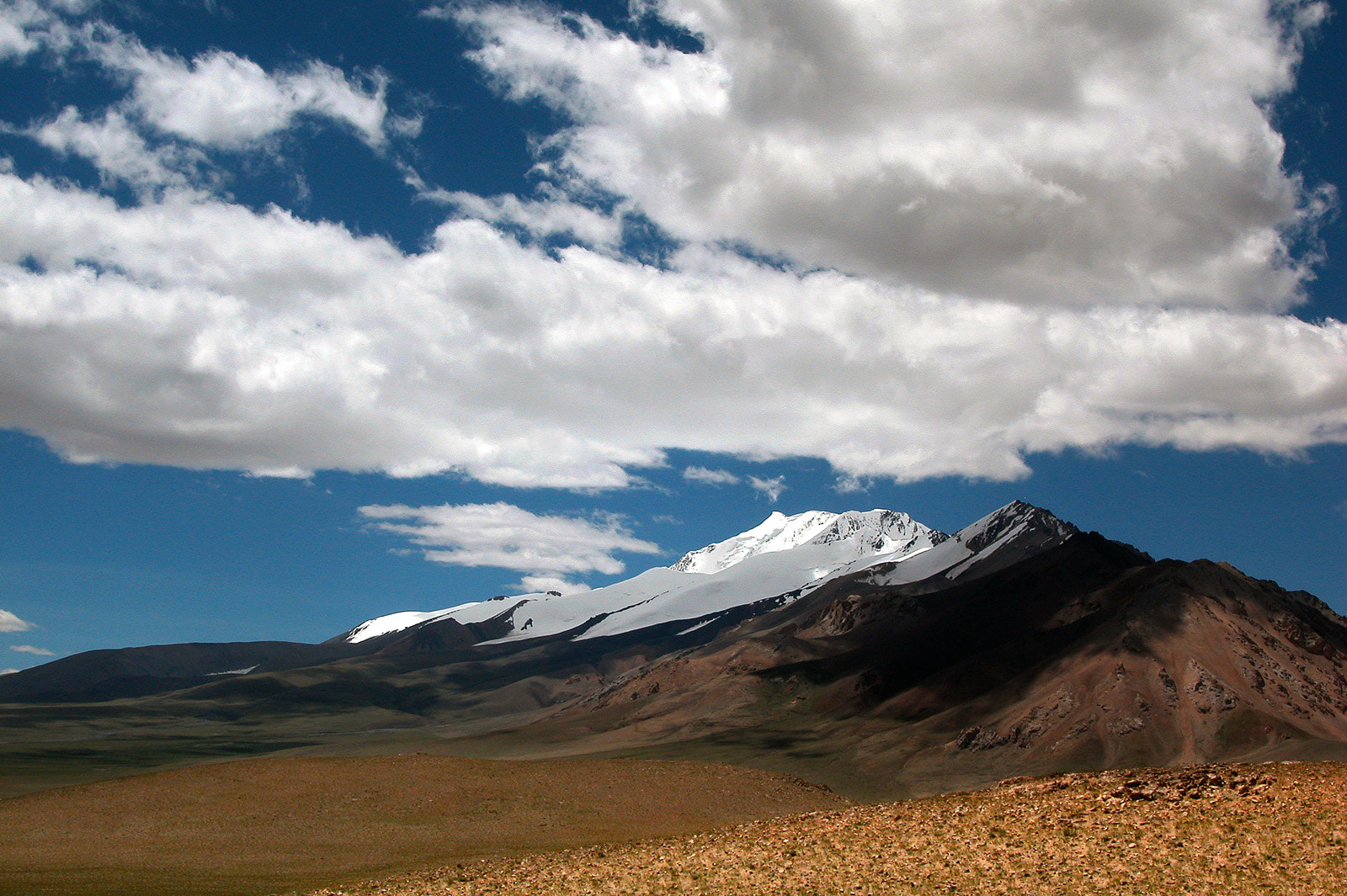 Nikon E5000 sample photo. Tibet gaize labadtuo snow mountain 改则拉巴托雪山 photography