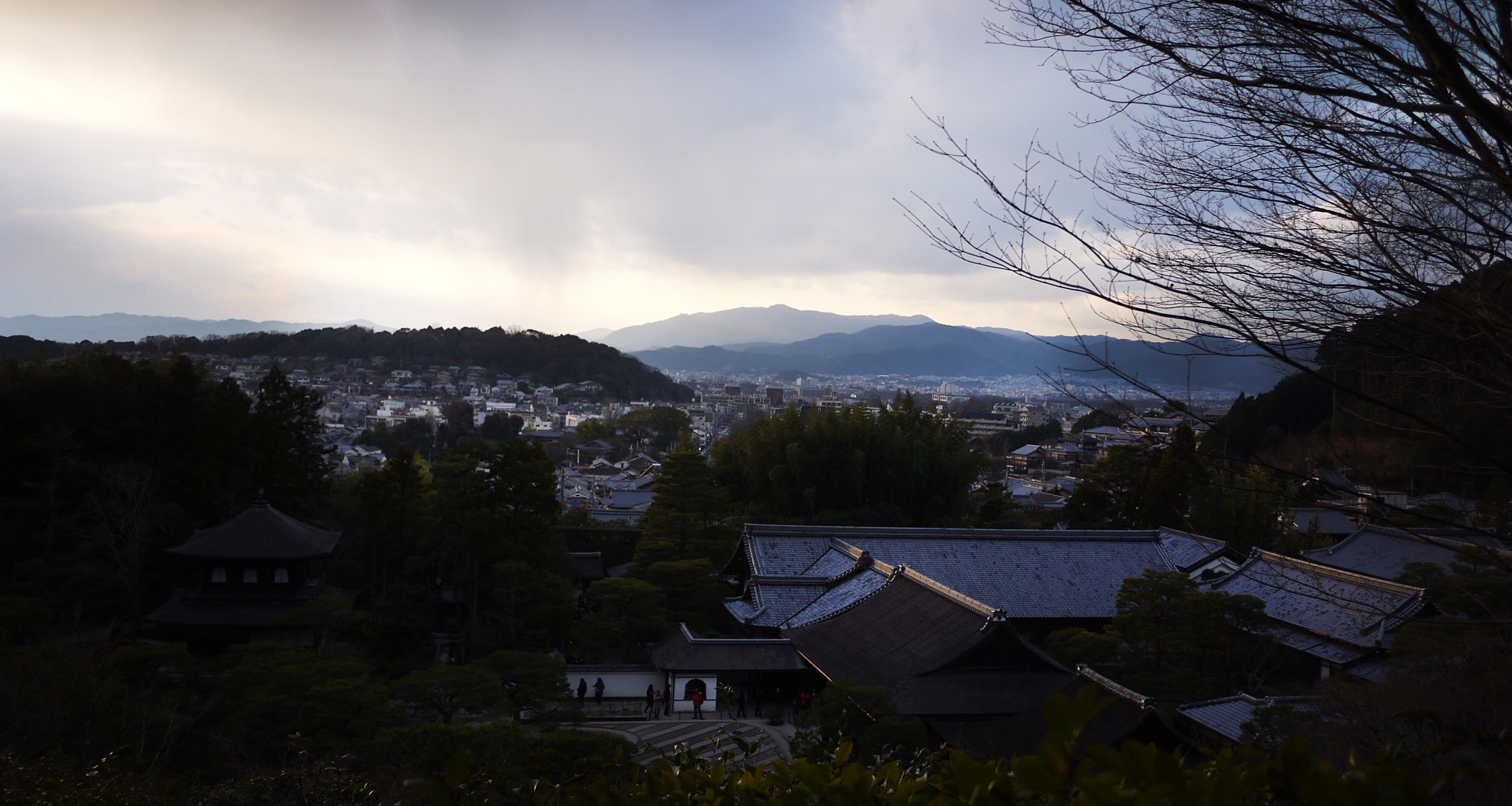 Panasonic Lumix DMC-GF2 + Panasonic Lumix G 14mm F2.5 ASPH sample photo. Kyoto ginkakuji photography