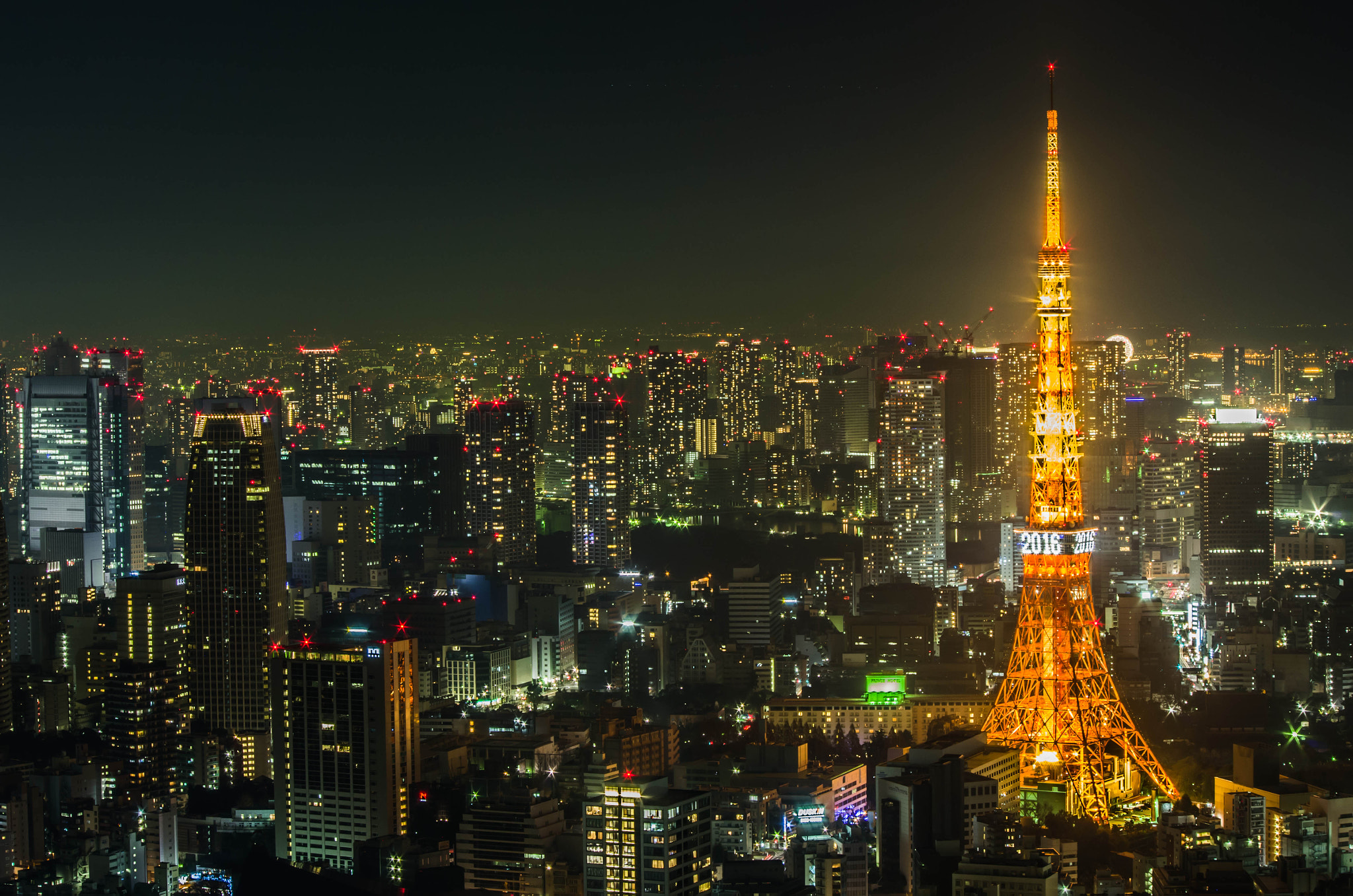 Pentax K-5 sample photo. Tokyo new year night photography