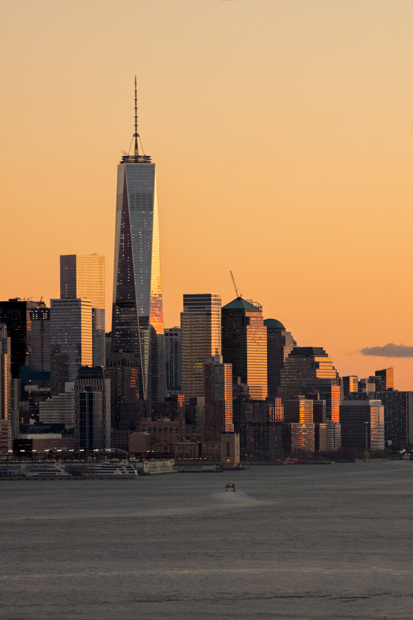 Tamron SP 70-300mm F4-5.6 Di USD sample photo. Sunset one wtc photography