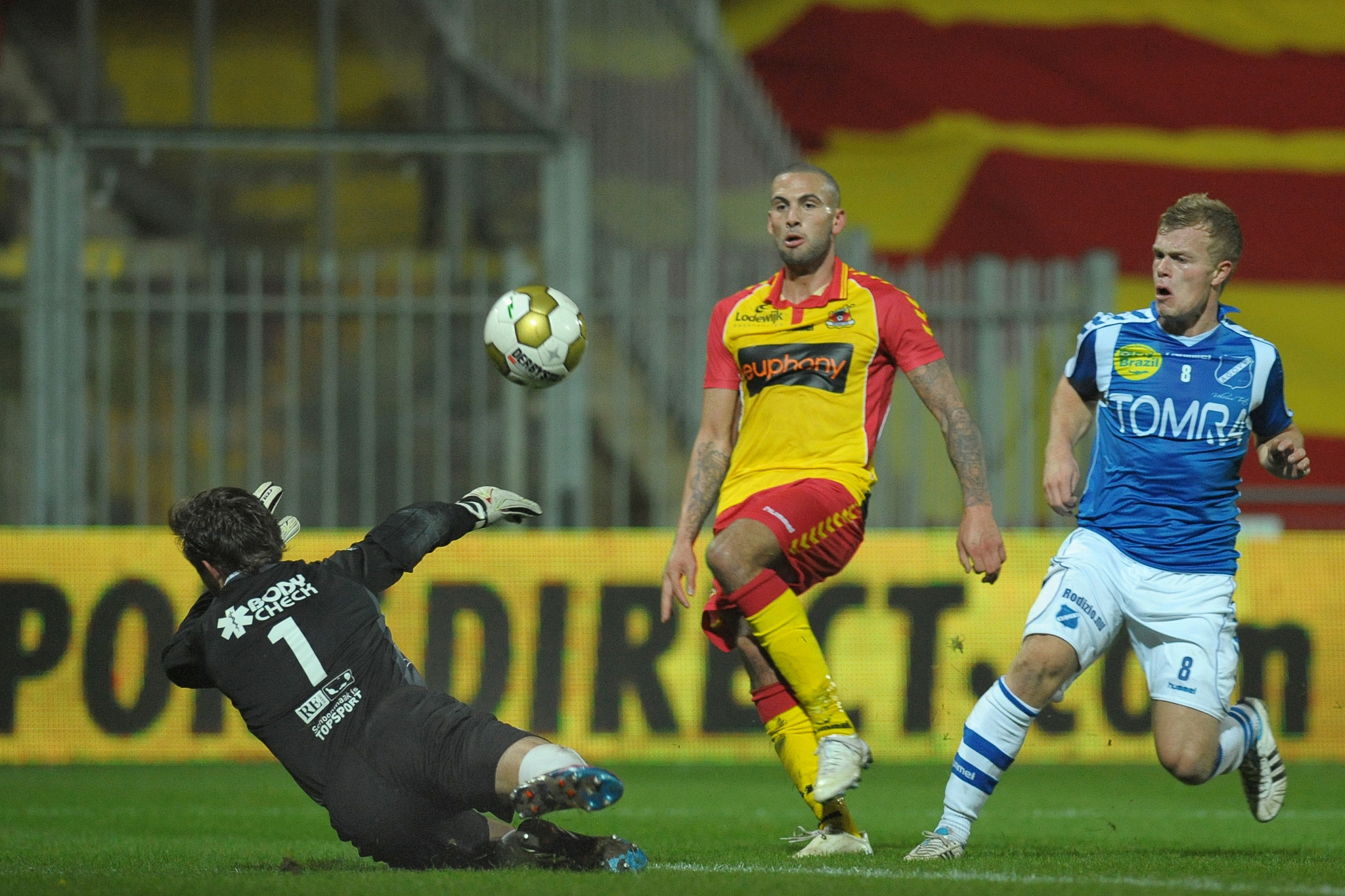 Nikon AF-S Nikkor 300mm F2.8G ED VR II sample photo. Go ahead eagles-agovv apeldoorn photography
