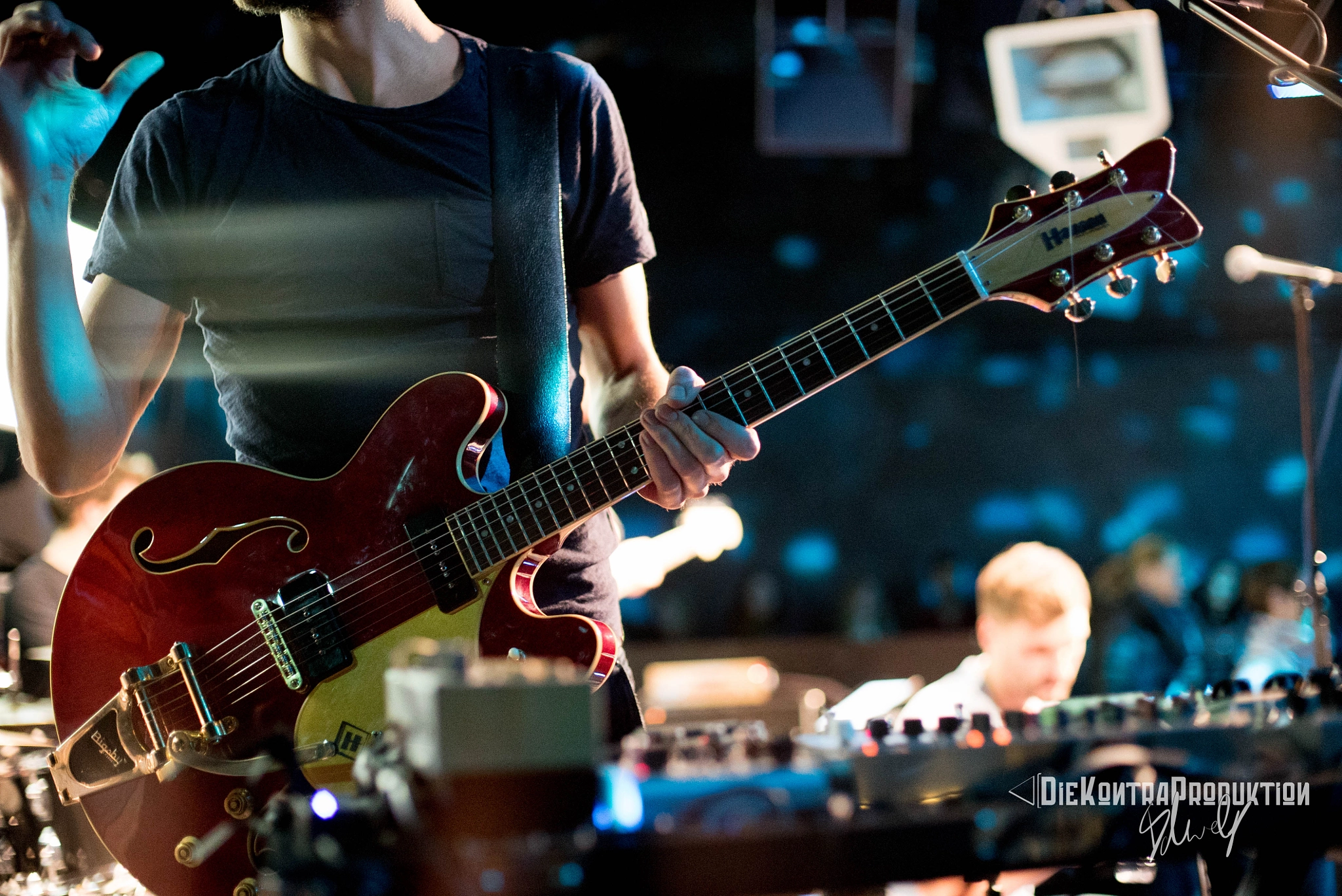 Minolta AF 50mm F1.4 [New] sample photo. Franz white - release concert photography