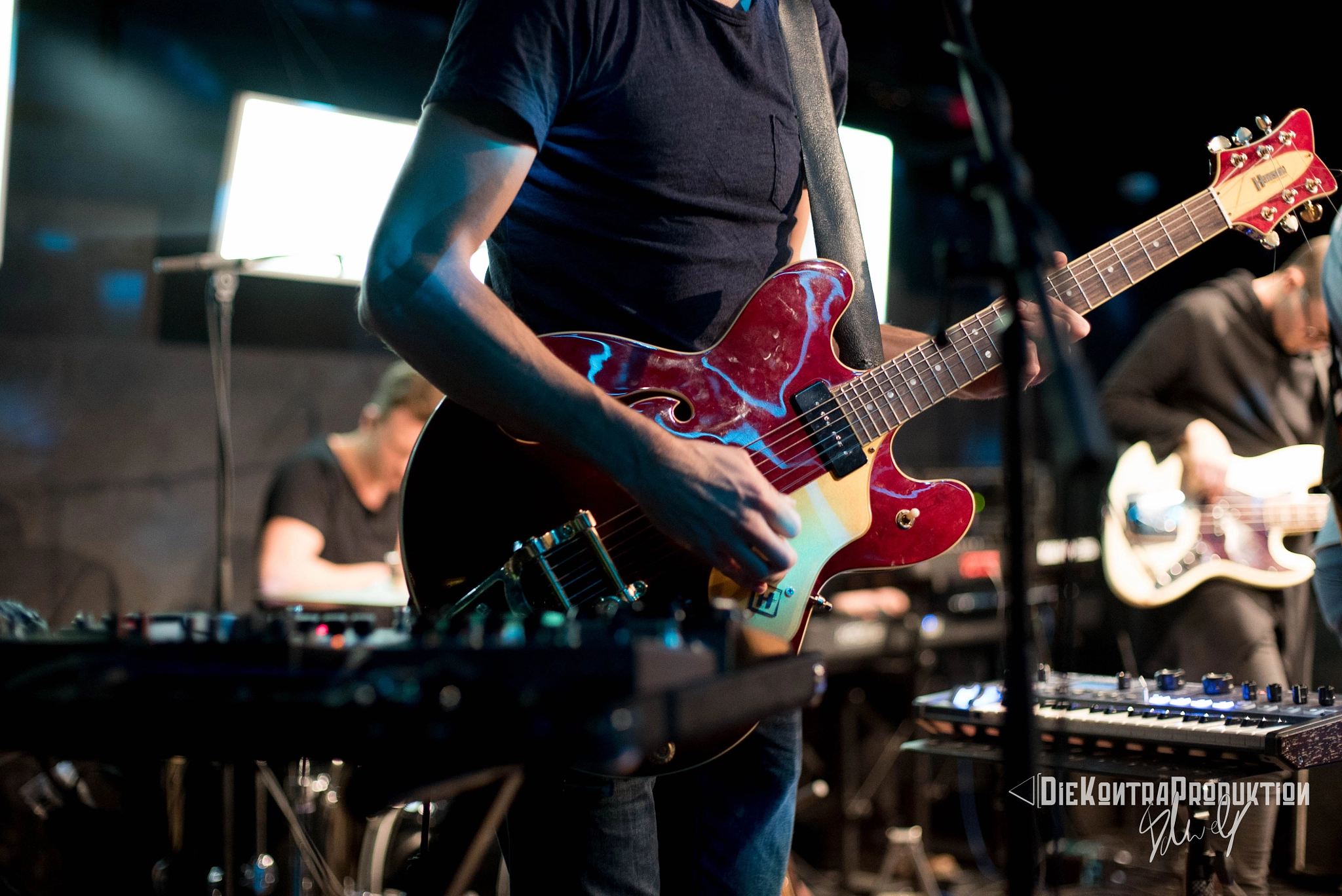 Minolta AF 50mm F1.4 [New] sample photo. Franz white - release concert photography