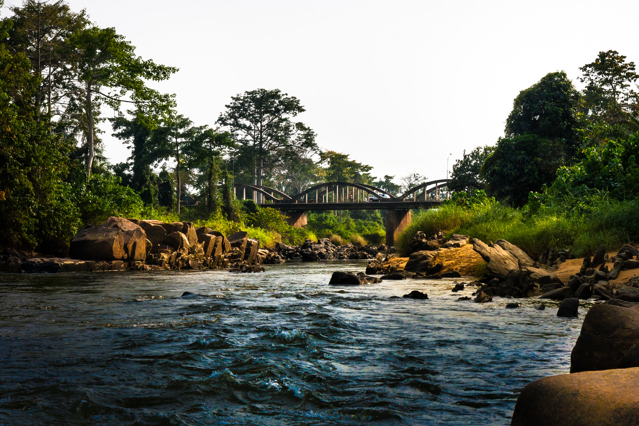 Canon EF-S 17-55mm F2.8 IS USM sample photo. Tiassalé bridge photography